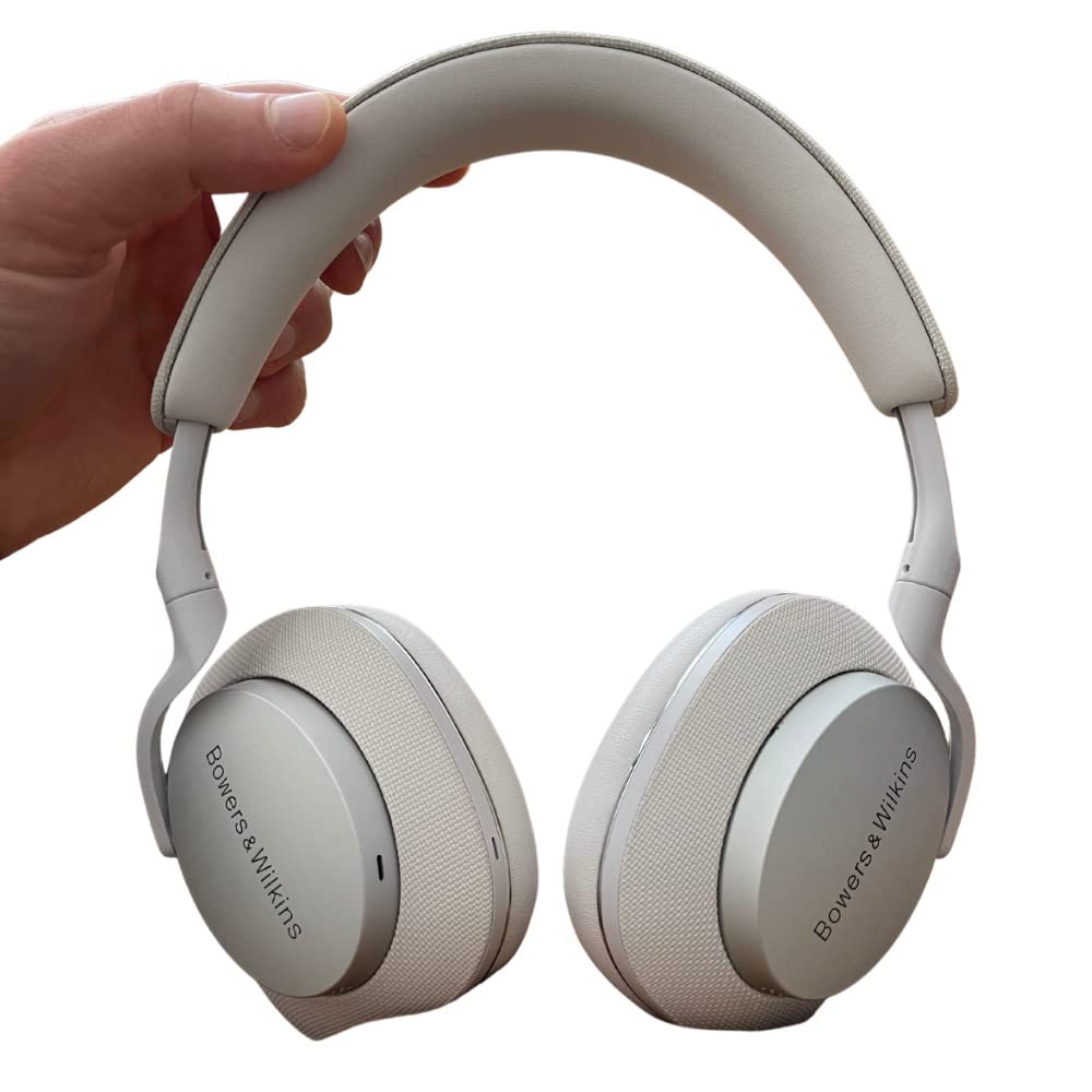 Bowers & Wilkins Px7 S2 Over-Ear Headphones - Advanced Noise Cancellation, Technical Fabrics, 30-Hour Battery Life, 15-Min Quick Charging, Black customer photo 1