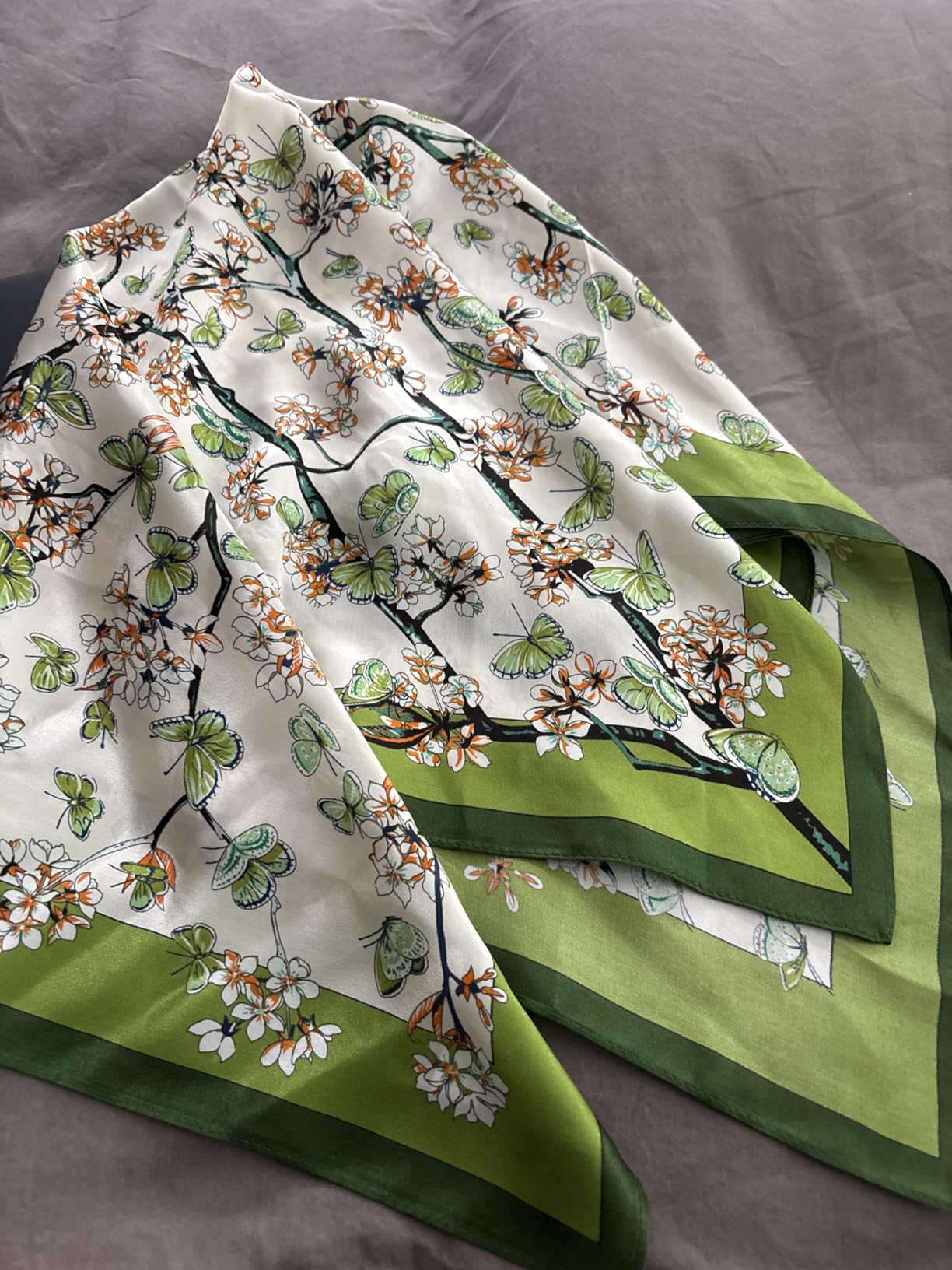 ANDANTINO 100% Mulberry Silk Square Scarf for Hair-25.6 X 25.6 inches Women Men Natural Silk Neckerchief Digital Printed Headscarf customer photo 2