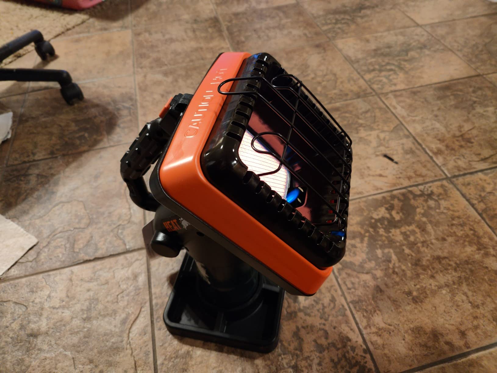 Heat Hog 4,000 BTU Portable Propane Radiant Space Heater, Indoor, Outdoor, Garage, Camping, Outdoor Sports, Boating, RVs, Angled Design, Gas Powered customer photo 1