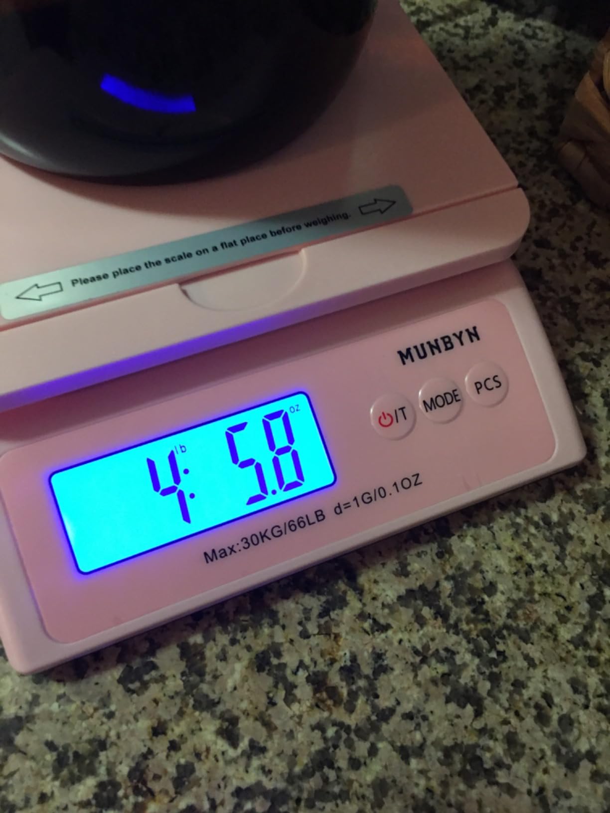 MUNBYN Shipping Scale, Accurate 66lb/0.1oz Postal Scale with Sweet Pink Style, Hold/Tear/PCS Function, Auto-Off, Battery & AC Adapter, Back-Lit LCD Display, Digital Scale for Packages and Food Black customer photo 2