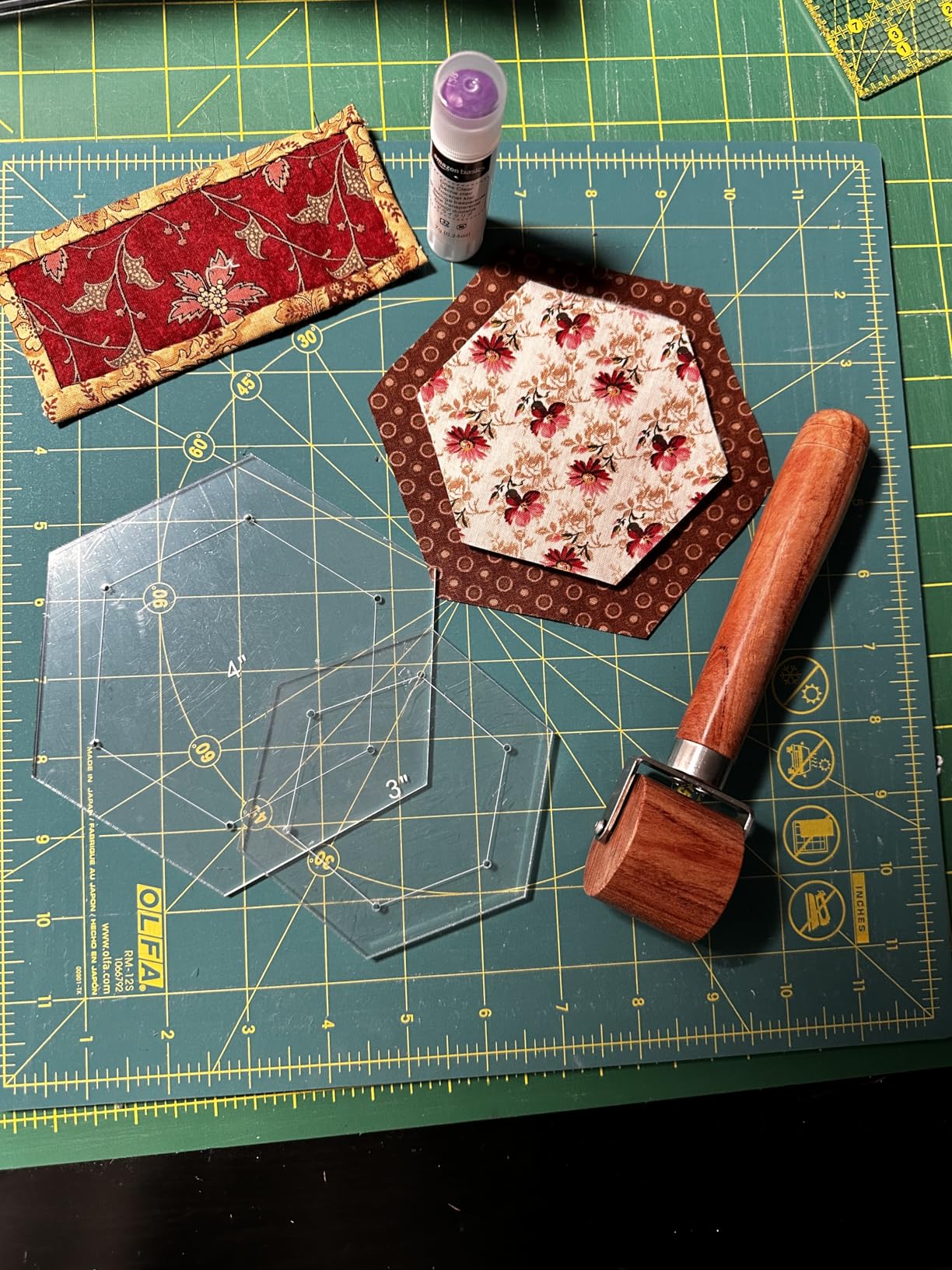 Savina Quilting Seam Roller, Wooden Pressing Roller, Easy to Grip Handle Tools for Quilting, Sewing, Wallpaper, Home Decoration. customer photo 1