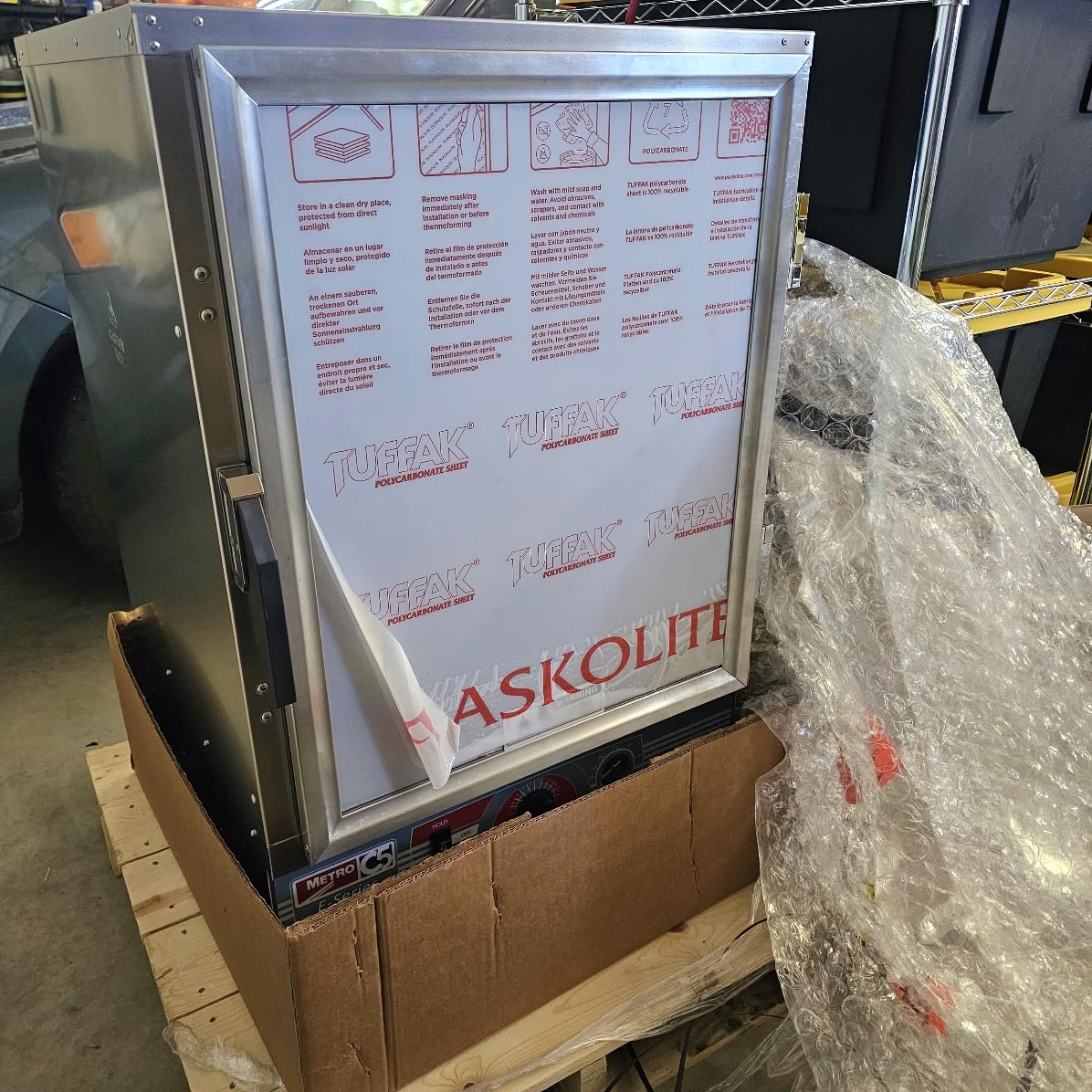 METRO C5 E-Series Holding & Proofing Cabinet, 24 Pan, 2000W Convection Food Warmer, NSF UL, Non-Insulated Full-Height Commercial Cabinet for Restaurants & Catering customer photo 2