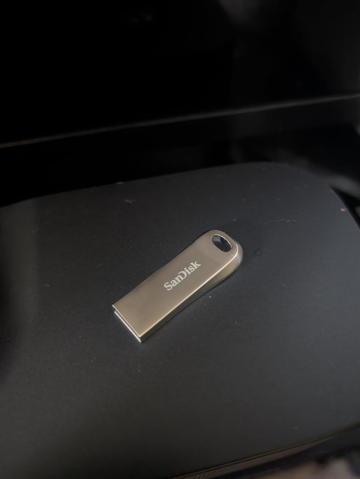 SANDISK 256GB Ultra Luxe USB 3.2 Gen 1 Flash Drive - SDCZ74-256G-GAM46 customer photo 1