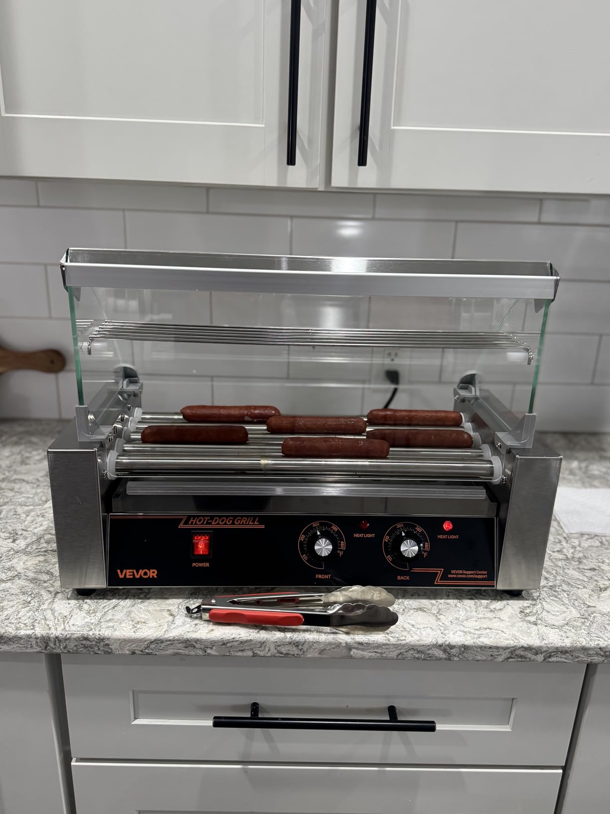 VEVOR Hot Dog Roller 7 Rollers 18 Hot Dogs Capacity 1050W Stainless Sausage Grill Cooker Machine with Dual Temp Control Glass Hood Acrylic Cover Bun Warmer Shelf Removable Oil Drip Tray, ETL Certified customer photo 2