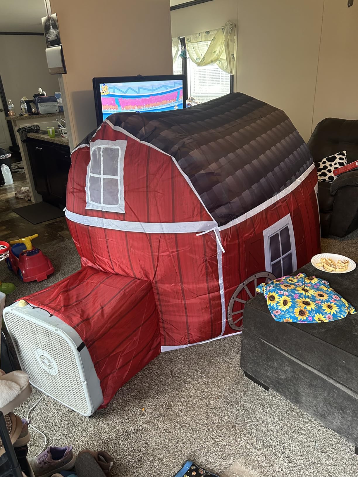 W&O Galactic Aerodome with LED Lights - Inflatable Space Fort for Kids Aged 3-12, Inflates in Seconds Creating an Immersive Galactic Experience (Fan Not Included) customer photo 2