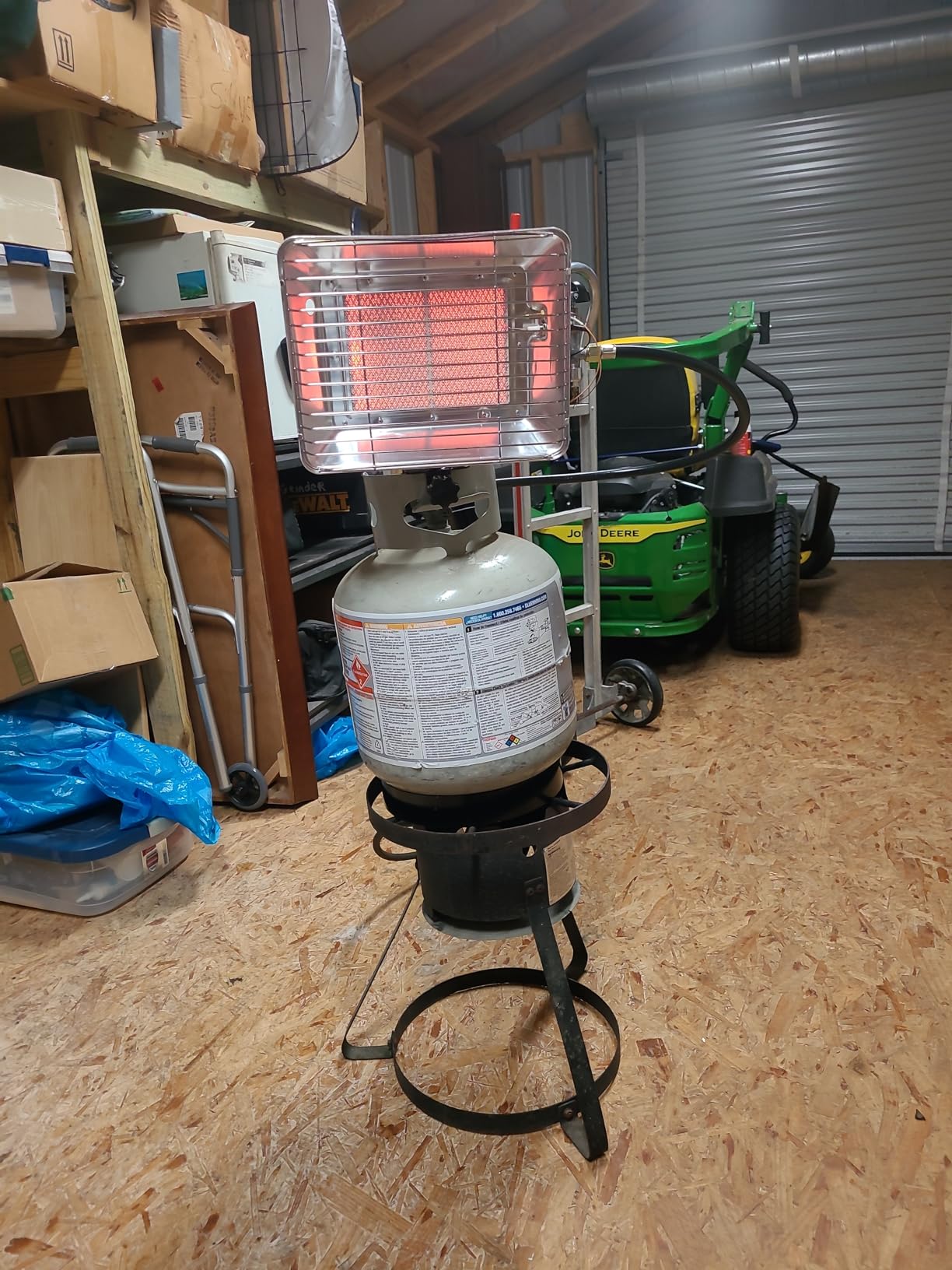 Flame King GS4200EP 13,000 BTU Propane Tank Top Heater, Great for Outdoor Jobs, Construction Sites, Campsites, Thawing and Heating Purposes Silver customer photo 1