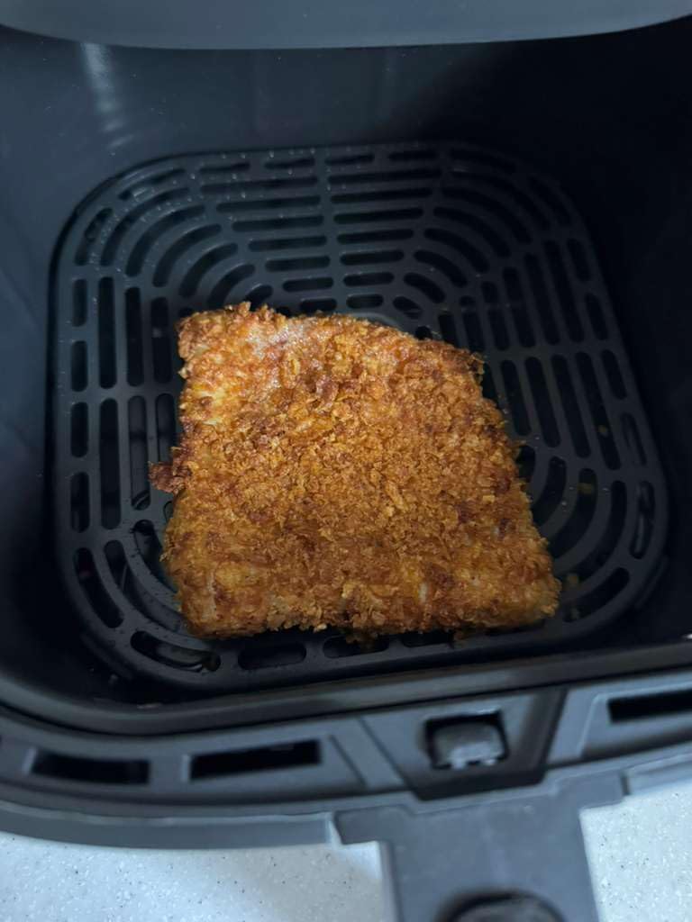 Cosori Air Fryer Pro LE 5-Qt Airfryer, With 20PCS paper liners, 10 Functions that Dry, Bake, Roast &Preheat, Shake Reminder, Up to 450℉, 85% Oil less, Compact, 130+ Recipes, Dishwasher Safe, White customer photo 2