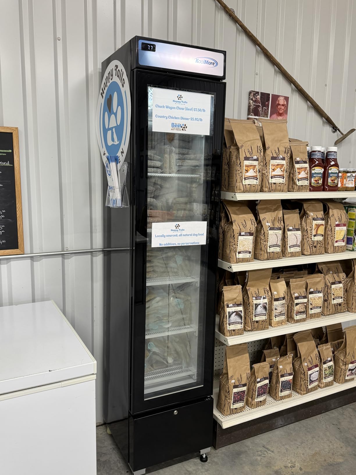 KoolMore 53 in. Commercial Two Glass Door Display Upright Freezer Merchandiser in White 45 Cu. Ft. (MDF-2GD-45C-WH) customer photo 1