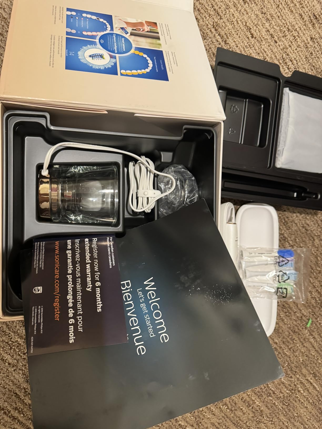 DiamondClean Smart 9750 Electric Toothbrush - Sonic Toothbrush with App, Pressure Sensor, 15 Brushing Settings, Replacement Reminder, USB Charging Travel Case, Lunar Blue, HX9954/74 customer photo 2