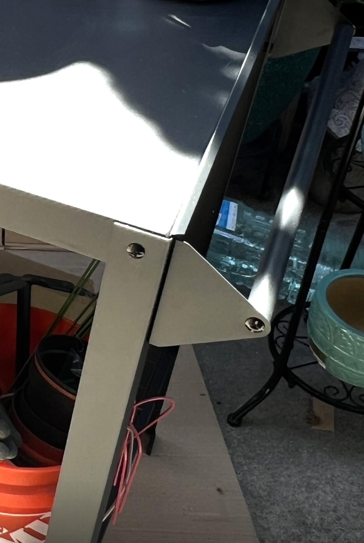 Metal Potting Bench with Wheels Planting Table for Outdoor Gardening Work Benches for Outside Potters Station Weatherproof customer photo 2