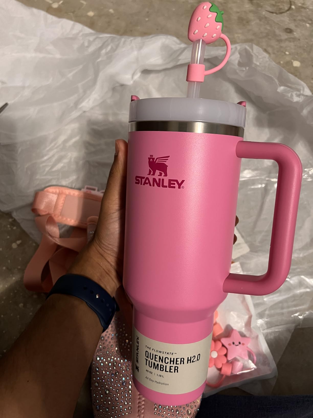 STANLEY Quencher H2.0 Tumbler with Handle and Straw 40 oz | Flowstate 3-Position Lid | Cup Holder Compatible for Travel | Insulated Stainless Steel Cup | BPA-Free | Black 2.0 customer photo 2