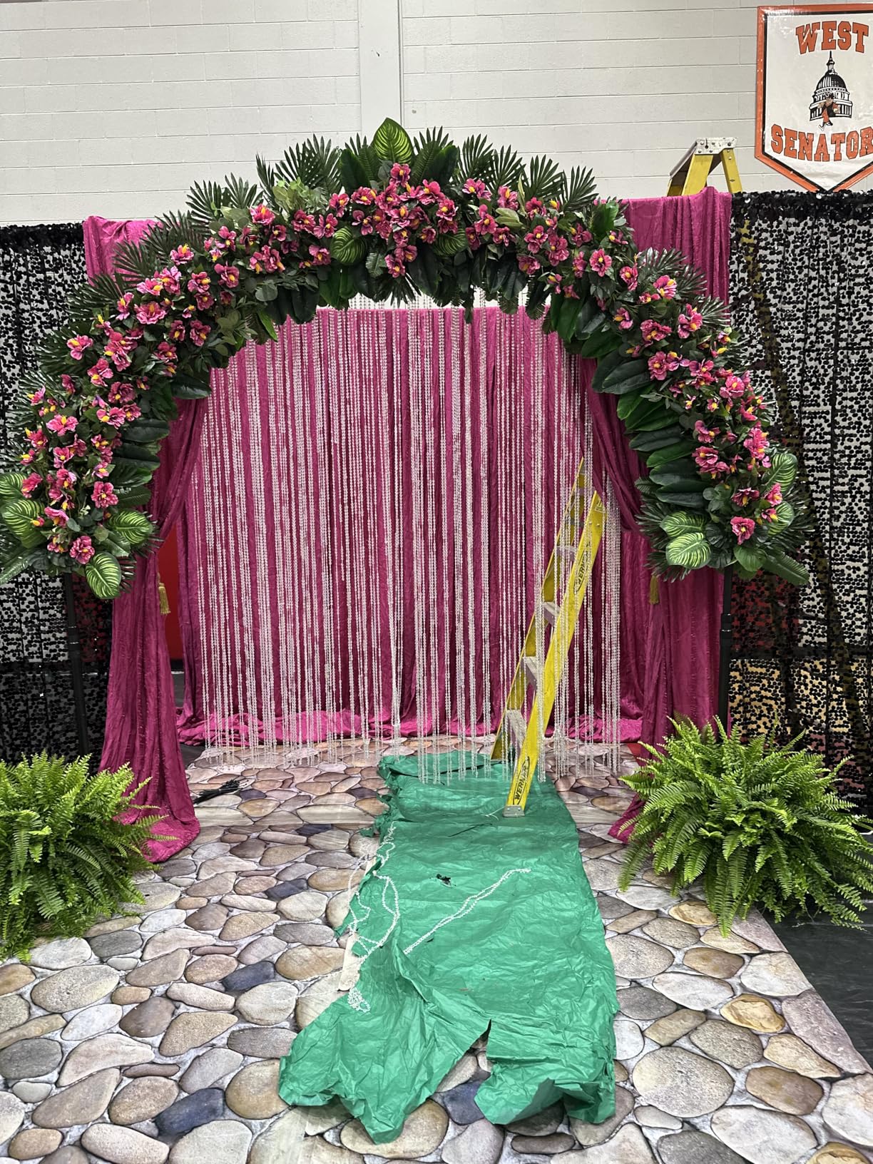 Pipe and Drape Backdrop Stand Kit 10x10ft, Heavy Duty Back Drop Adjustable Stand with Carry Bag, Metal Background Frame for Parties Wedding Birthday Decoration Photography Photo Booth Video customer photo 1