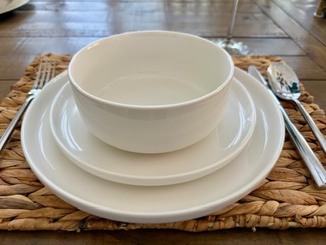 MALACASA Plates and Bowls Sets, 12 Pieces Porcelain Dinnerware Sets Dishware Sets Chip Resistant Ceramic Dish Set Dining Dinner Ware Service for 4, White, Series LUNA customer photo 2