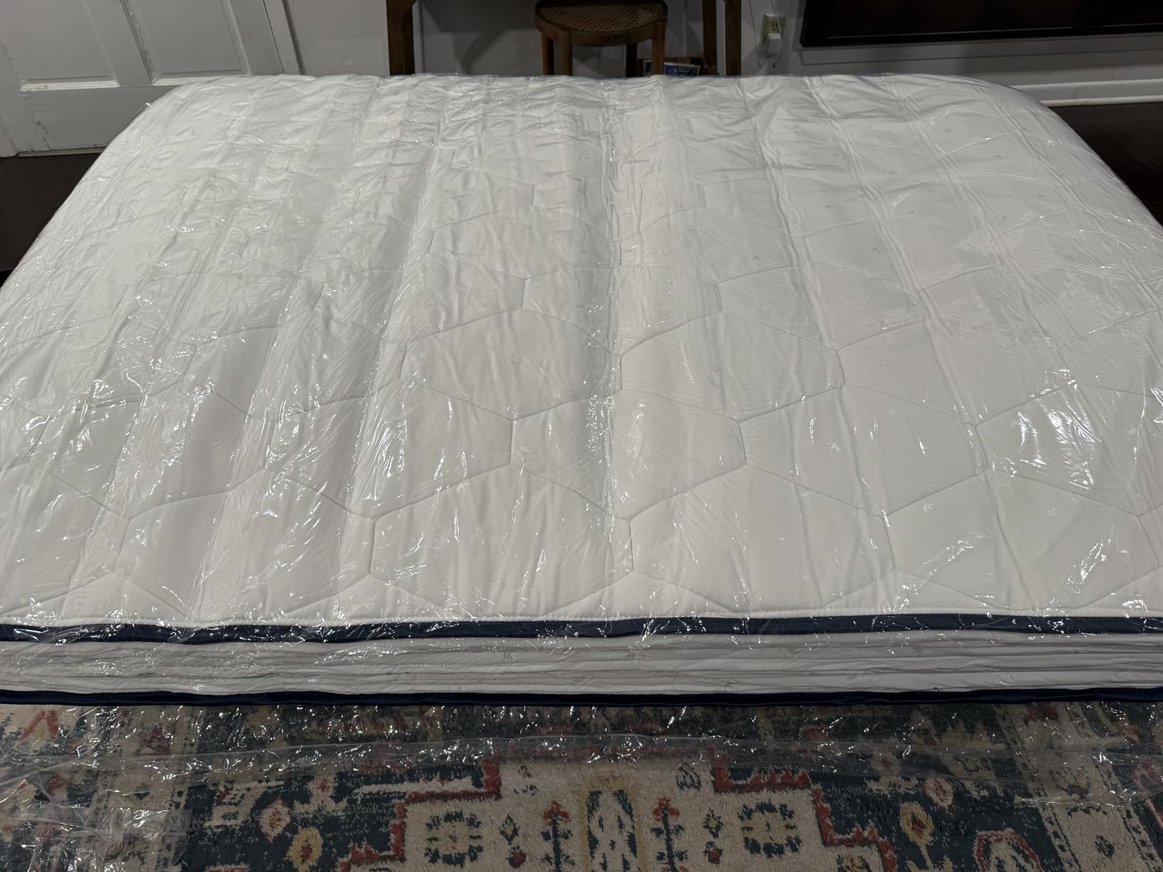Novilla Queen Mattress, 12 Inch Hybrid Mattress Queen with Comfort Foam, Innerspring Pillow Top Mattresses in a Box, Pressure & Pain Relief, Soft Feel but Supportive customer photo 1
