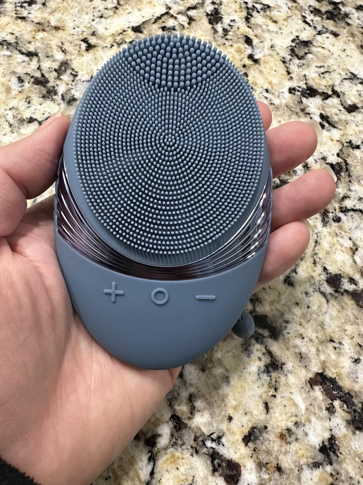 COSLUS FBS01 Facial Cleansing Brush Face Scrubber: Portable Silicone Waterproof Rechargeable Face Wash Brush, 5 Cleansing Modes, Electric Deep Cleaning for Men & Women, Removing Blackhead Exfoliating customer photo 2