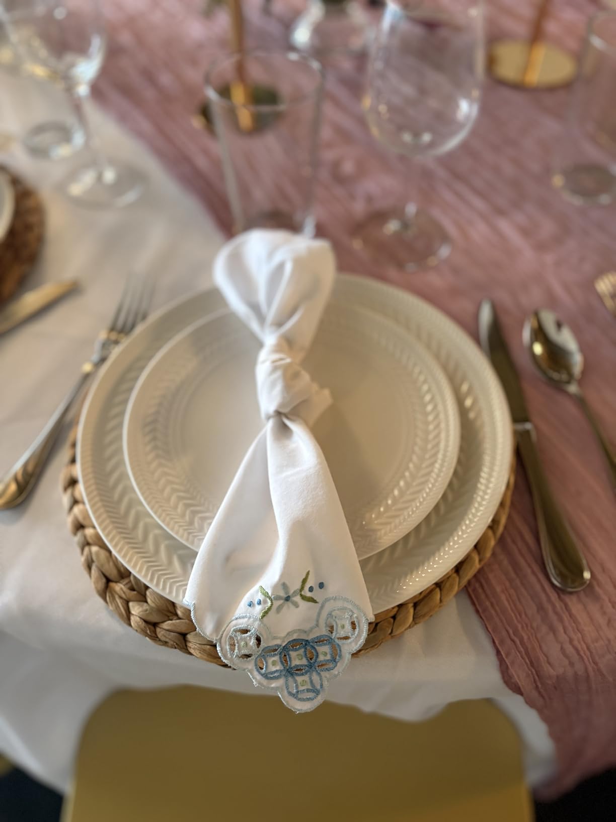 Pfaltzgraff Josephine 24-Piece Dinnerware Set, Porcelain Dish Set with Embossed Basket Weave Design, Service for 8, White Plates and Bowls Sets, Microwave and Dishwasher Safe customer photo 1