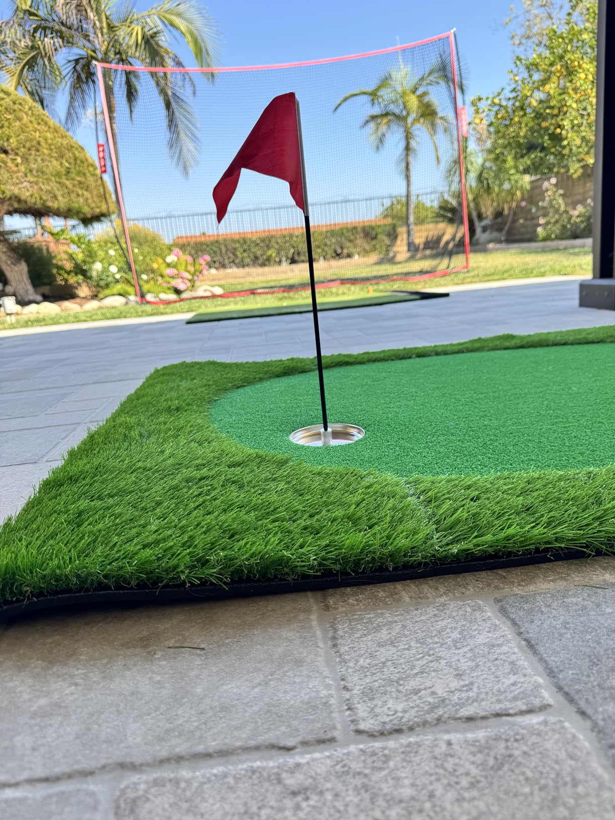 Tangkula 10 FT Golf Putting Green, Professional Golf Training Mat with Artificial Grass Turf, 3 Holes & Flags customer photo 1