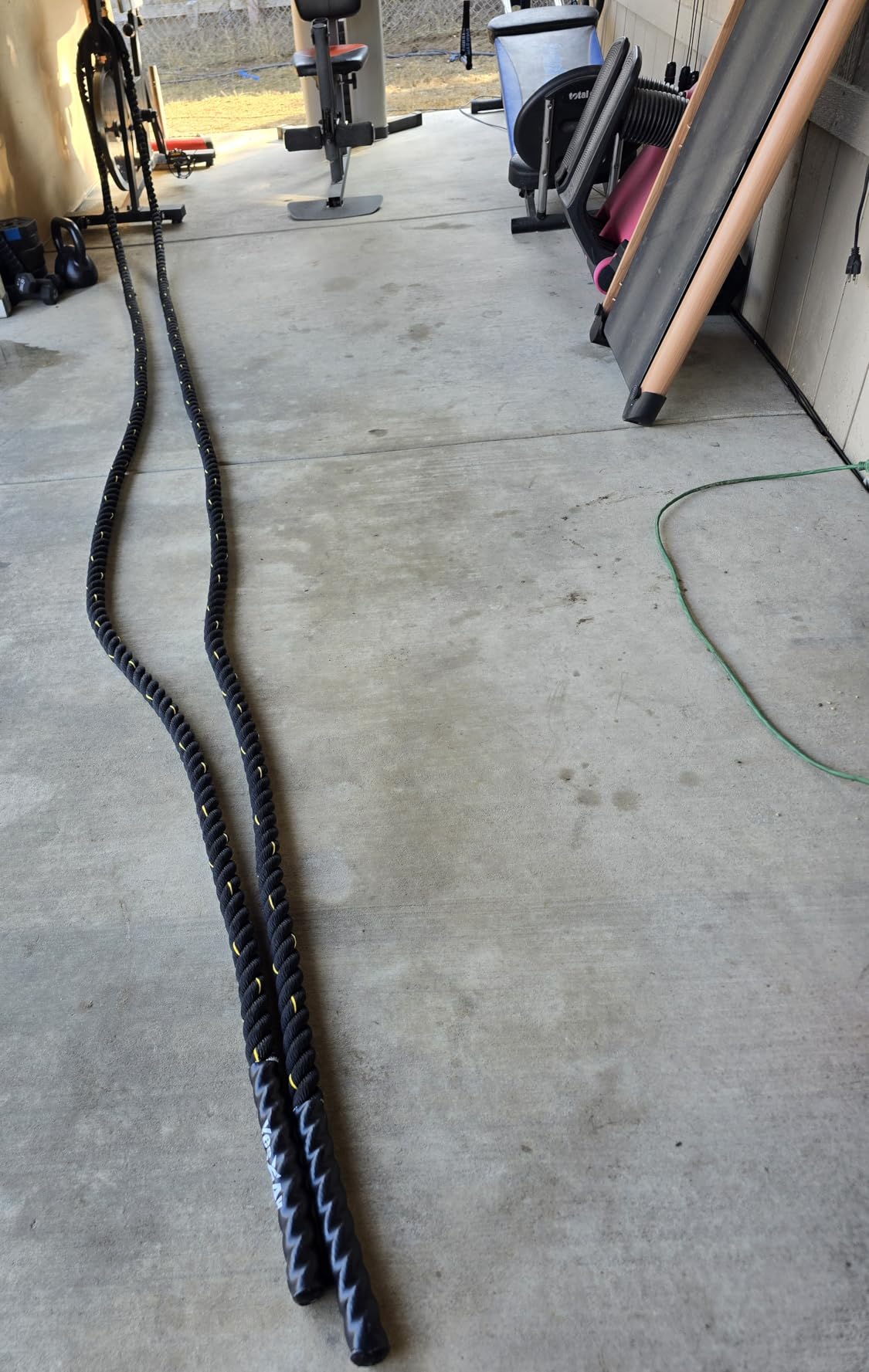 Yes4All 1.5/2 Inch Battle Ropes with Extra Protective Sleeve, Workout Ropes for Cross-Training Home Gym & Fitness Exercises, Strength Training - 30,40,50 Feet Lengths Available customer photo 1