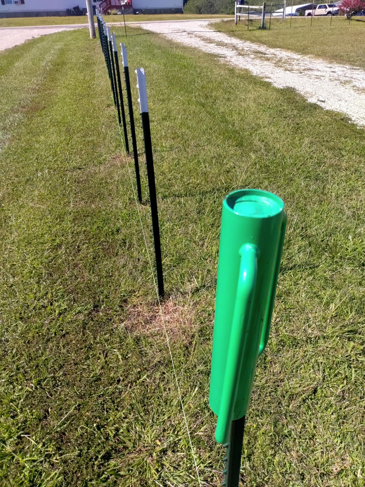 Fence Post Driver, Heavy Duty Hand Post Pounder with Handle - Use for Metal U Posts, T Posts, Garden Fence (12 LBS) customer photo 2