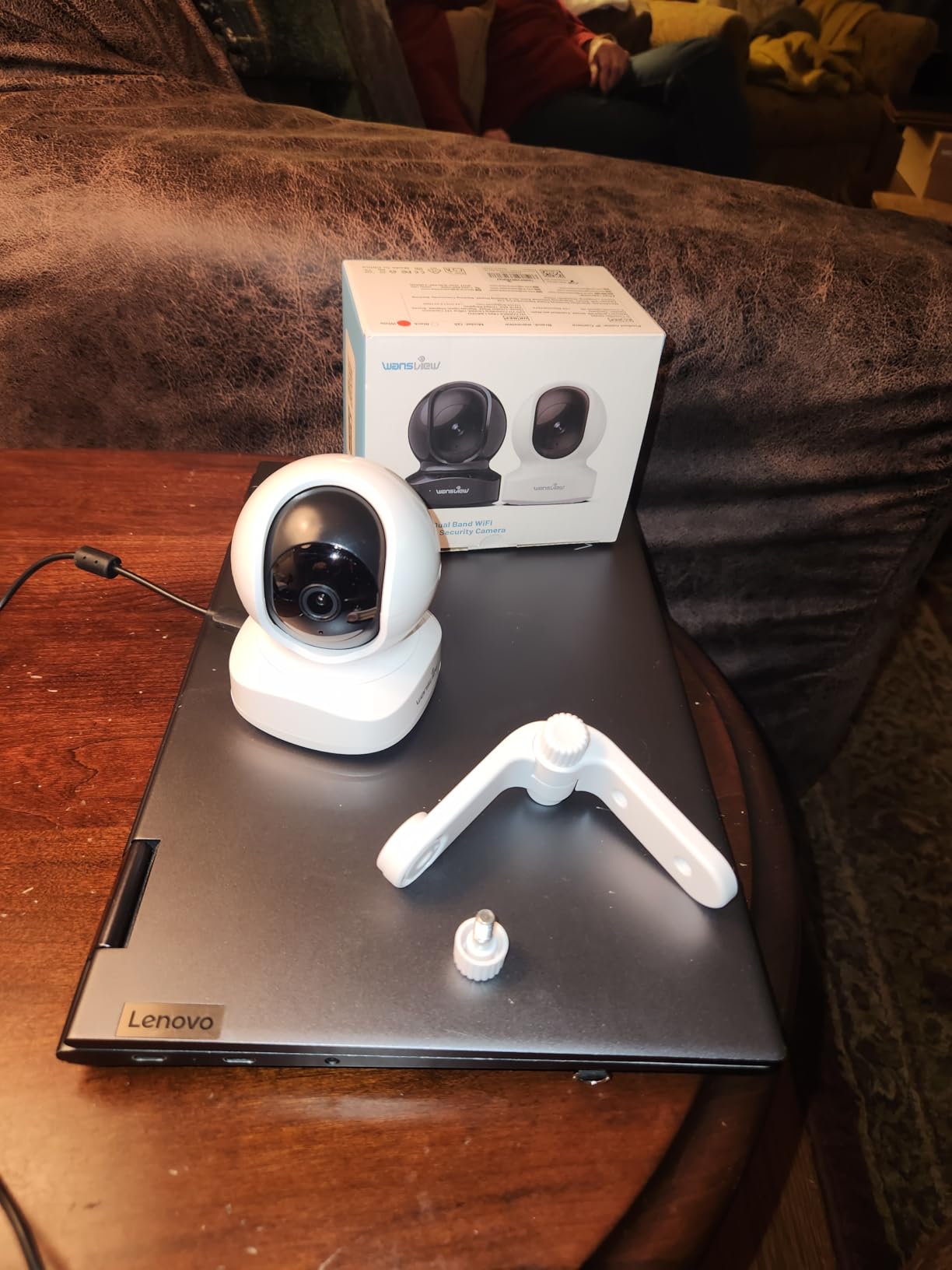 wansview 5MP UHD Pet Camera with Phone app, 5Ghz&2.4Ghz Dual Wi-Fi Security Camera Indoor for Monitoring Home/Baby/Cat/Dog, 2 Way Audio, 24/7 TF Card Storage(TF Card Not Included), Q5 (White) customer photo 1