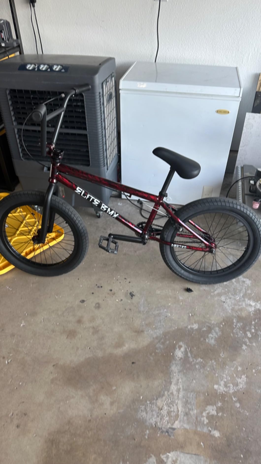 Elite BMX Bicycle 18