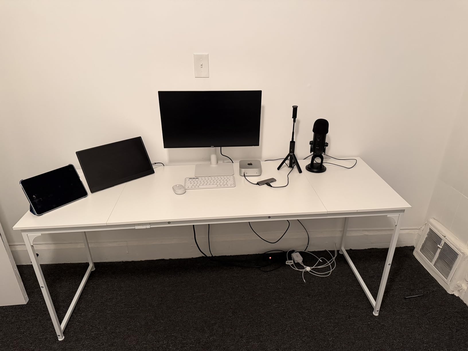 Coleshome 71 Inch Computer Desk with USB Ports, Large Office Desk, Long Study Student Writing Desk, Black customer photo 2