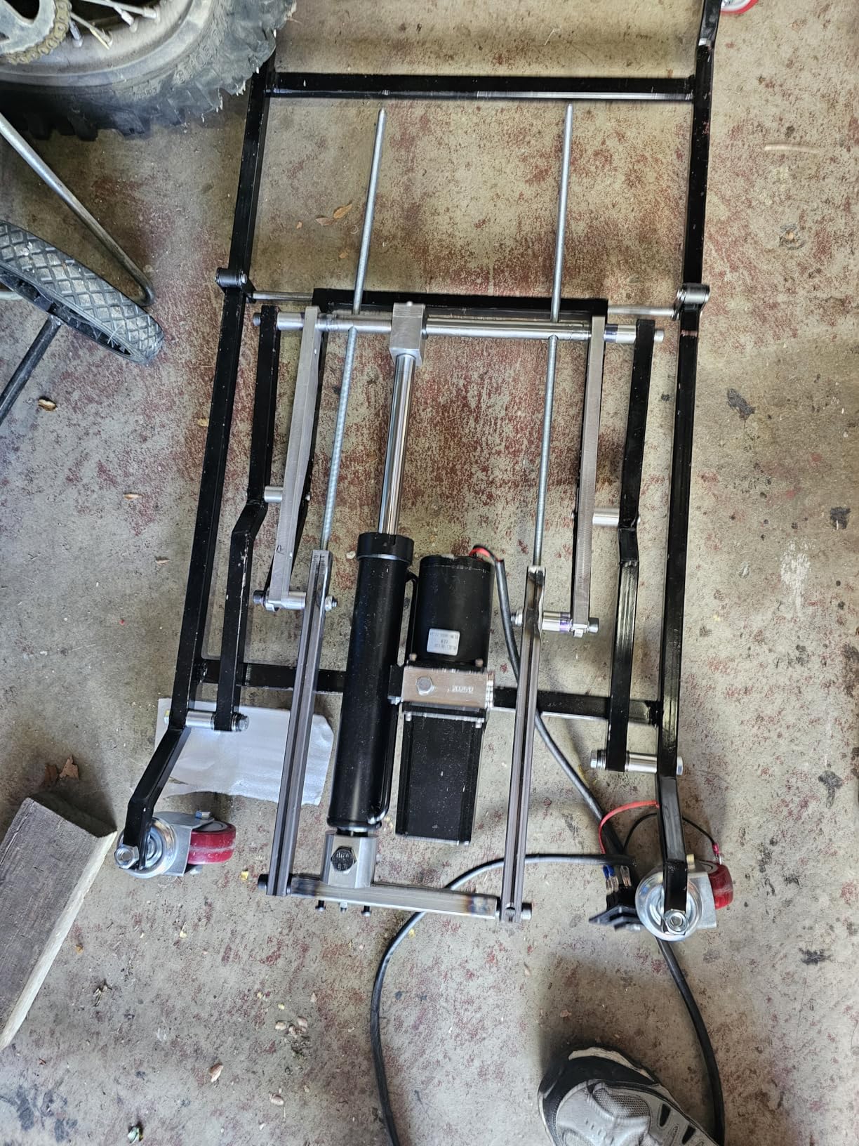 JEENDA DC 12V 8