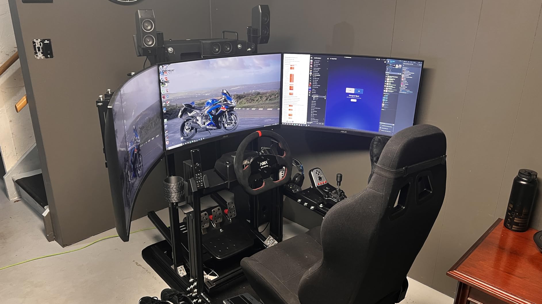 Anman Aluminum Profile Racing Simulator Cockpit with Triple Monitor Mount Black Seat customer photo 1
