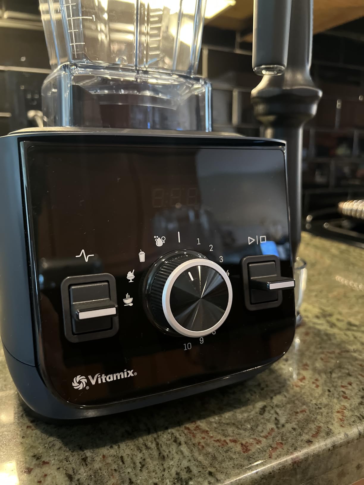 Vitamix Ascent X2 Blender with Three Blending Programs, Self-Cleaning Program, Professional-Grade, 48 Oz Container, Shadow Black customer photo 2