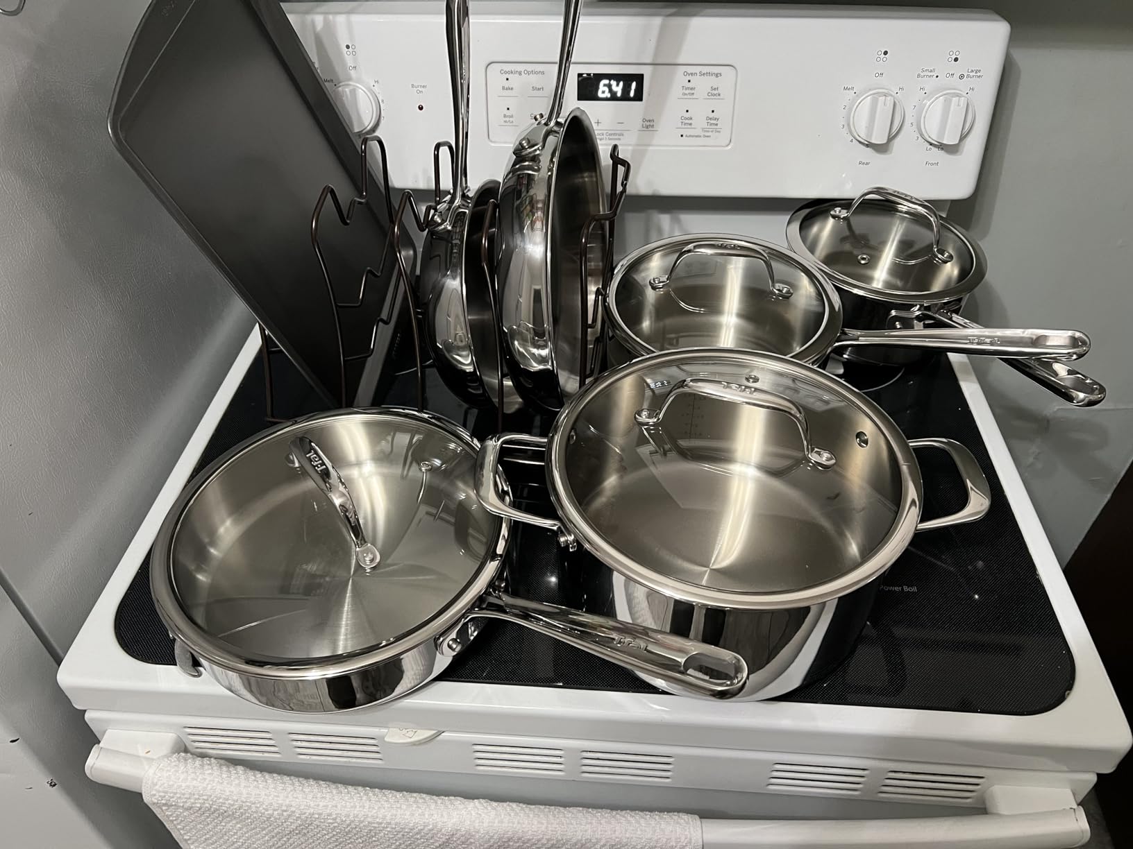 T-fal Pro Tri-Ply Stainless Steel Cookware Set, 10 Piece - Induction Compatible, Oven Safe 500F, Even Heat, Professional Quality, Durable, Pots and Pans Set, Silver customer photo 1