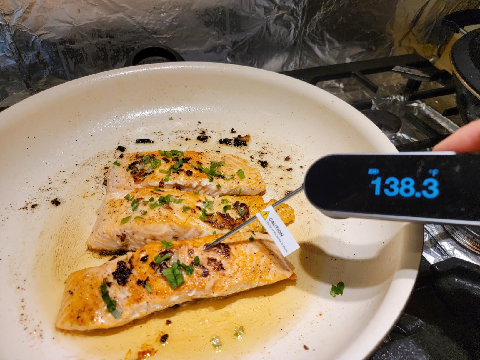 Typhur InstaProbe Core 0.5 Sec Instant Read Meat Thermometer Digital with Readable Display in Sunlight for Cooking, IP67 Waterproof for Grill, BBQ, Cooking, Smoker customer photo 2