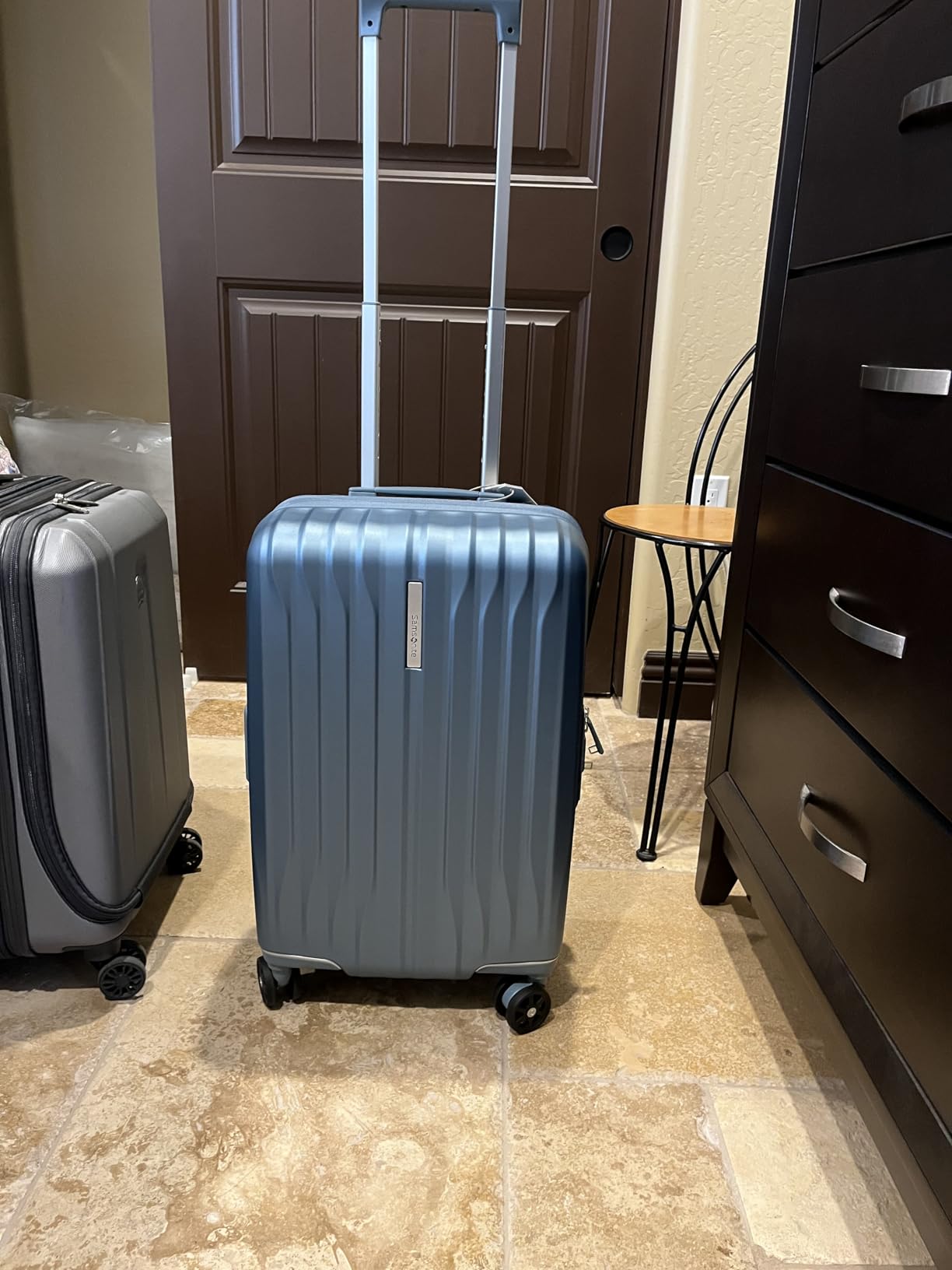 Samsonite UpLIFT X-Large Checked Hardside Luggage with Spinner Wheels - Silver Shimmer customer photo 1