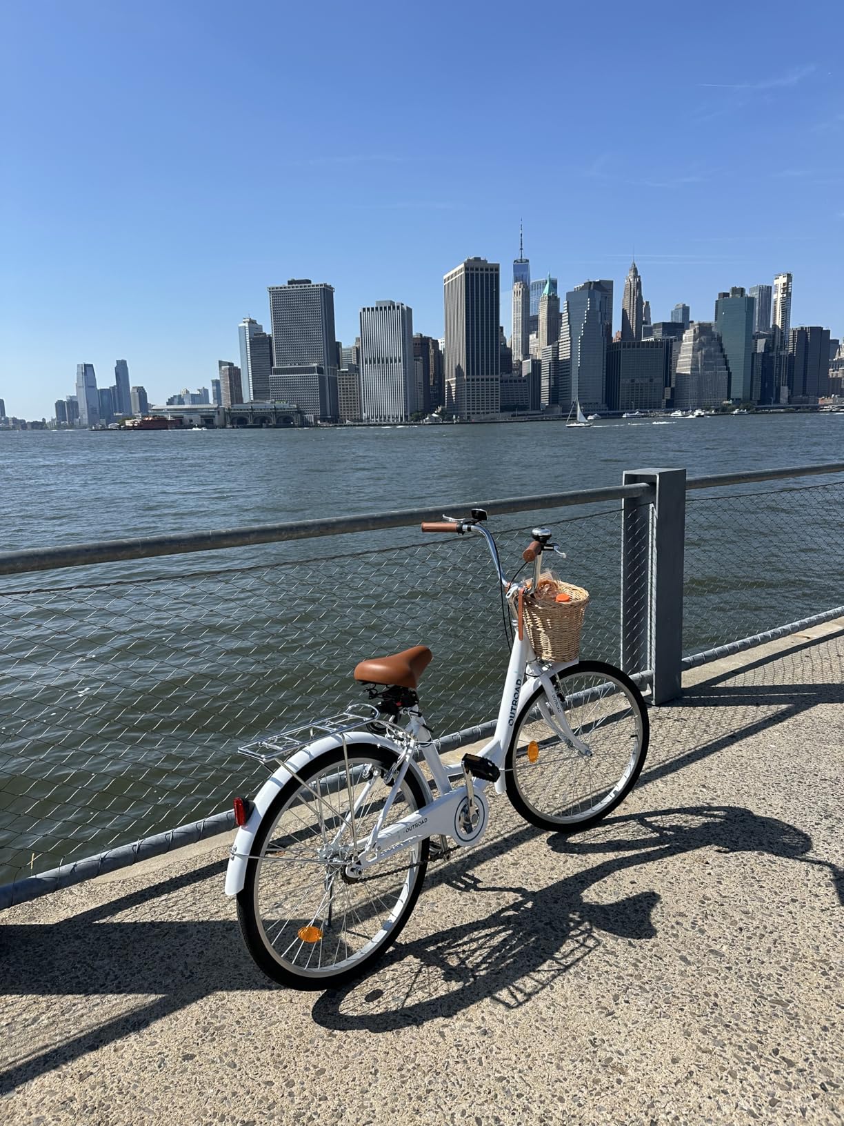 Outroad Beach Cruiser Bike, 24/26 inch Commuter Bicycle for Adult and Women, High-Carbon Steel Comfortable City Bikes with Rear Rack and Basket customer photo 2