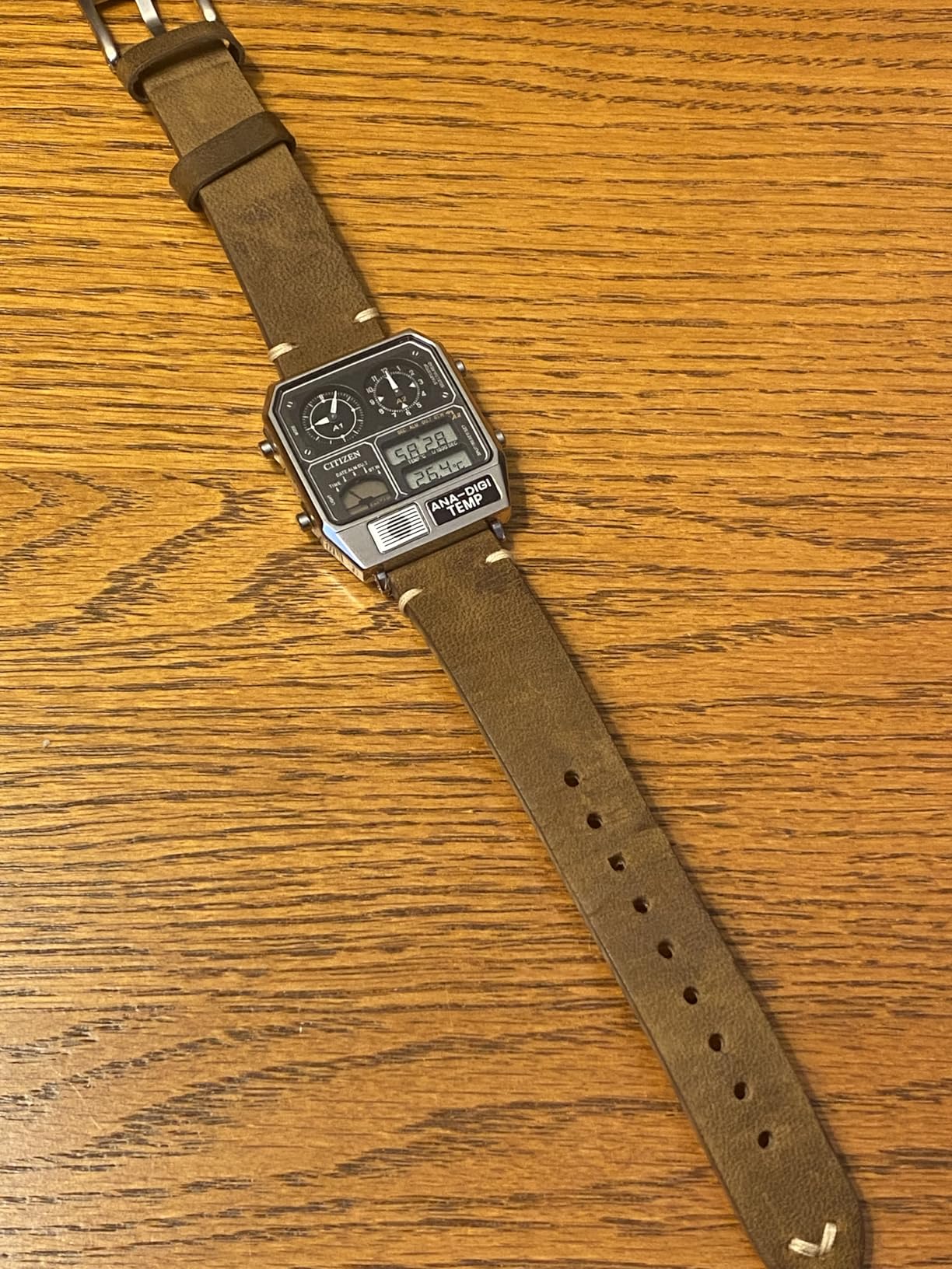 BISONSTRAP Distressed Leather Watch Strap, Watch Replacement Bands for Men, Quick Release Spring Bars, Band Width 18mm 19mm 20mm 22mm 24mm customer photo 2