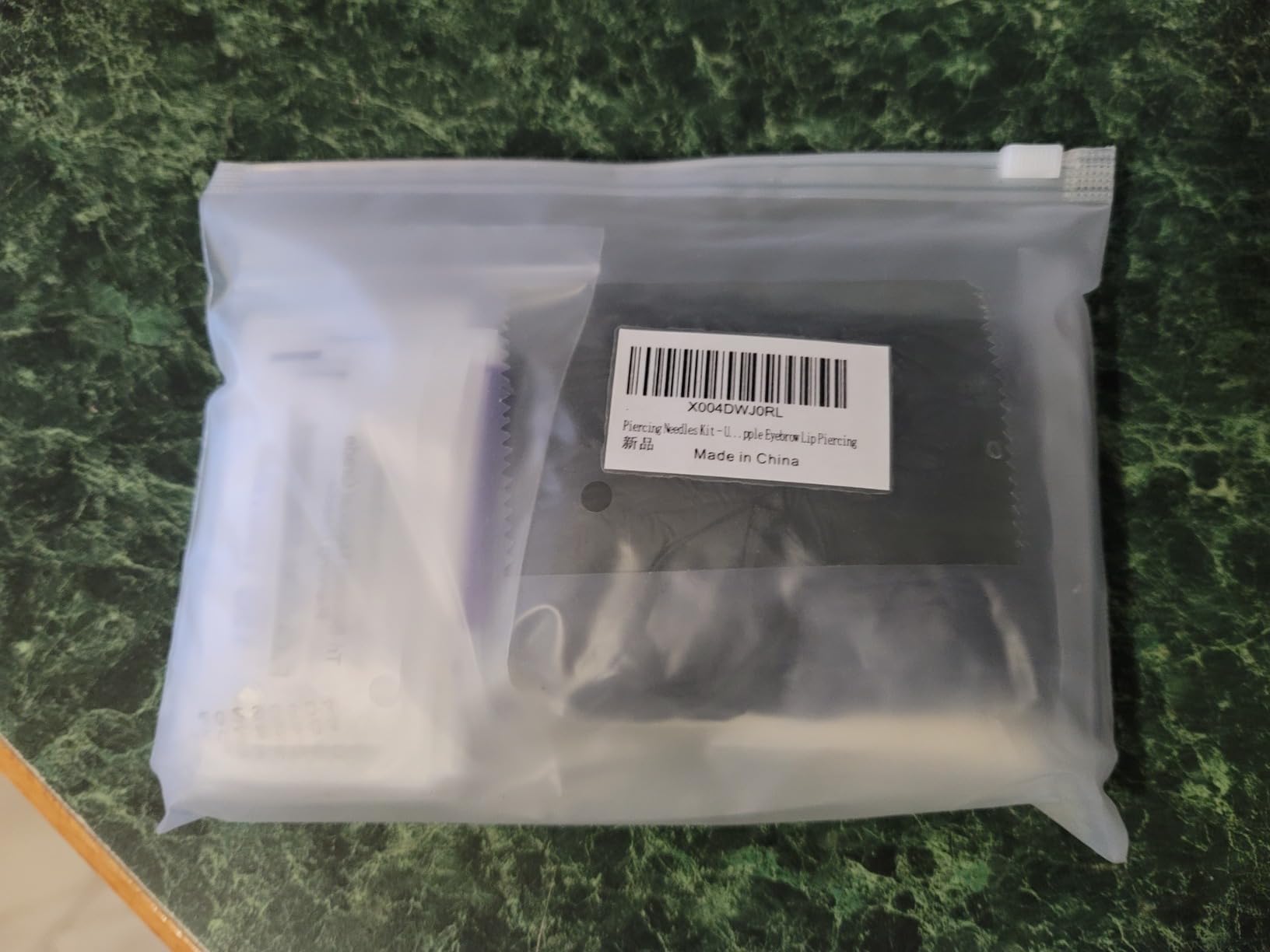 Piercing Kit 44pcs - Usiriy Piercing Needle Kit with 20G 18G 16G 14G 12G Piercing Body Piercing Tool Kit Needles Clamps Kit for Ear Nose Belly Button Tongue Eyebrow Piercing Supplies customer photo 2