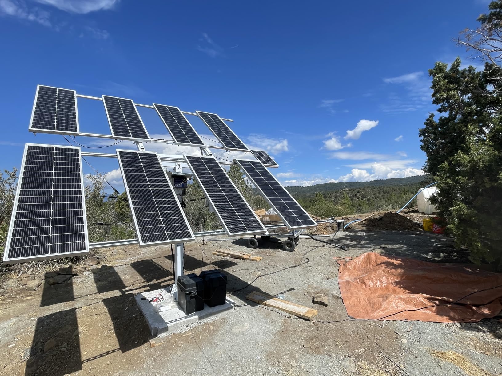 ECO-WORTHY Solar Panel Dual Axis Tracking System (Expanded Version Increase 40% Power) with Tracker Controller,for 10PCS 100W/8PCS 200W/4PCS 400W,High Stability, Multi-Angle Adjustment, for Yard/Farm customer photo 2