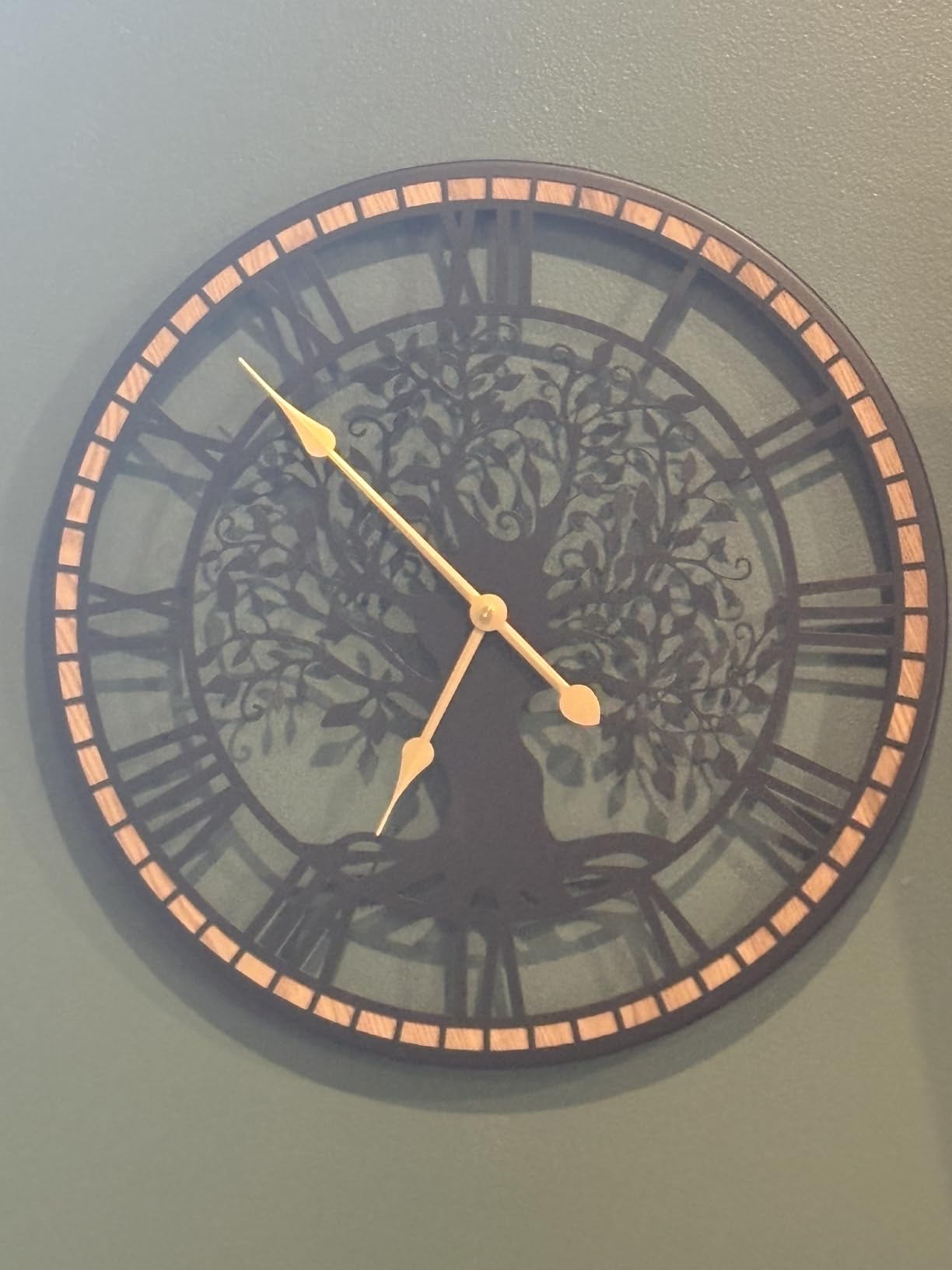 Micasso Farmhouse Large Wall Clock: 24Inch Rustic Tree of Life Metal with Wood Frame - Vintage Battery Operated Wall Clocks for Living Room/Home Office/Bedroom - Home Decor for Fashion-Conscious customer photo 2