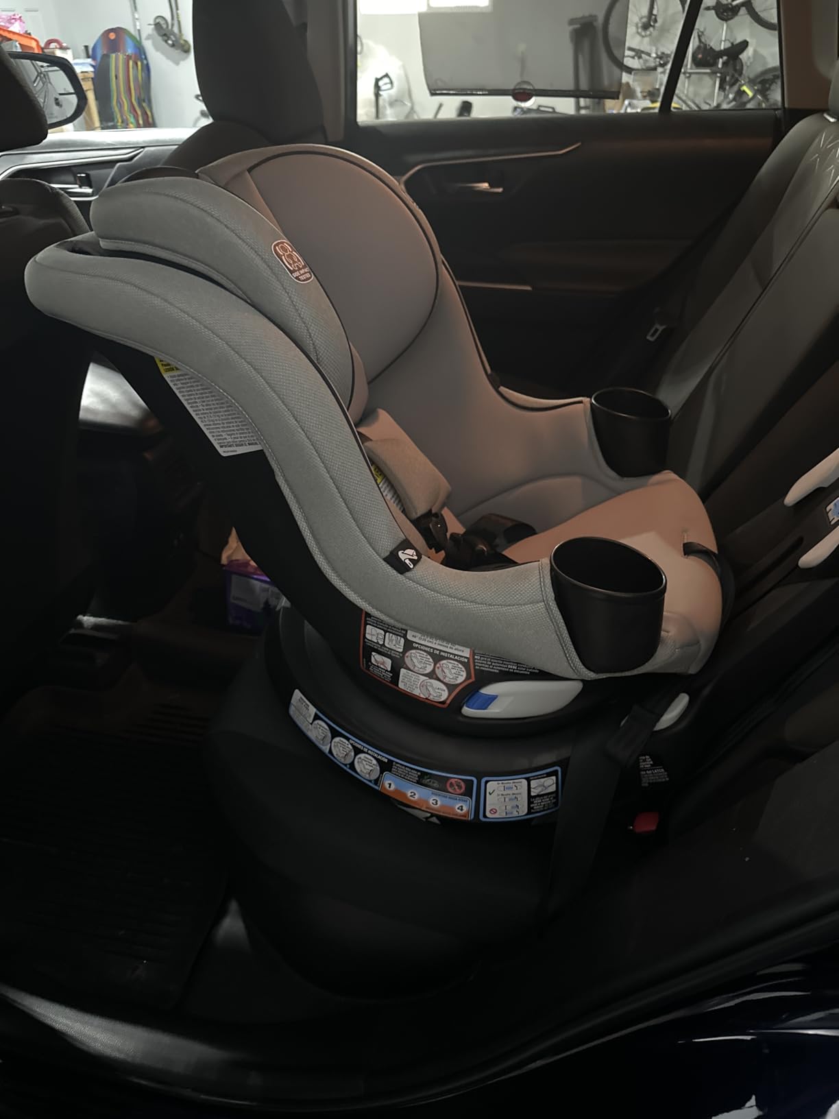 Graco EasyTurn 360 2-in-1 Rotating Convertible Car Seat, 360 Degree Rotating Infant to Toddler Rotating Car Seat, 2 Modes Rear and Forward Facing, Slim Design, Cyran customer photo 2