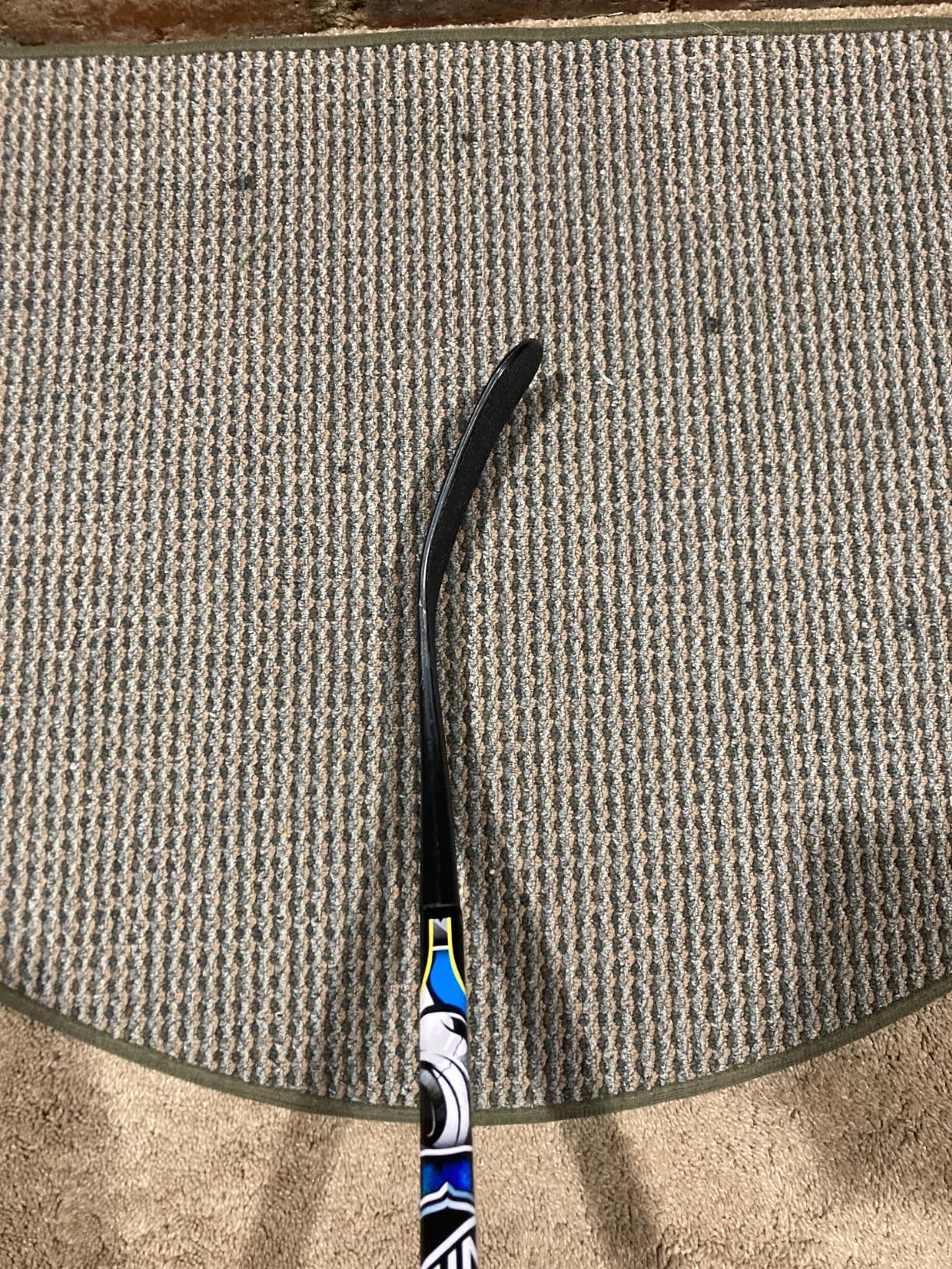 Franklin Sports NHL Kids Street Hockey Sticks - Youth, Junior + Senior - 40, 48 + 56 customer photo 1