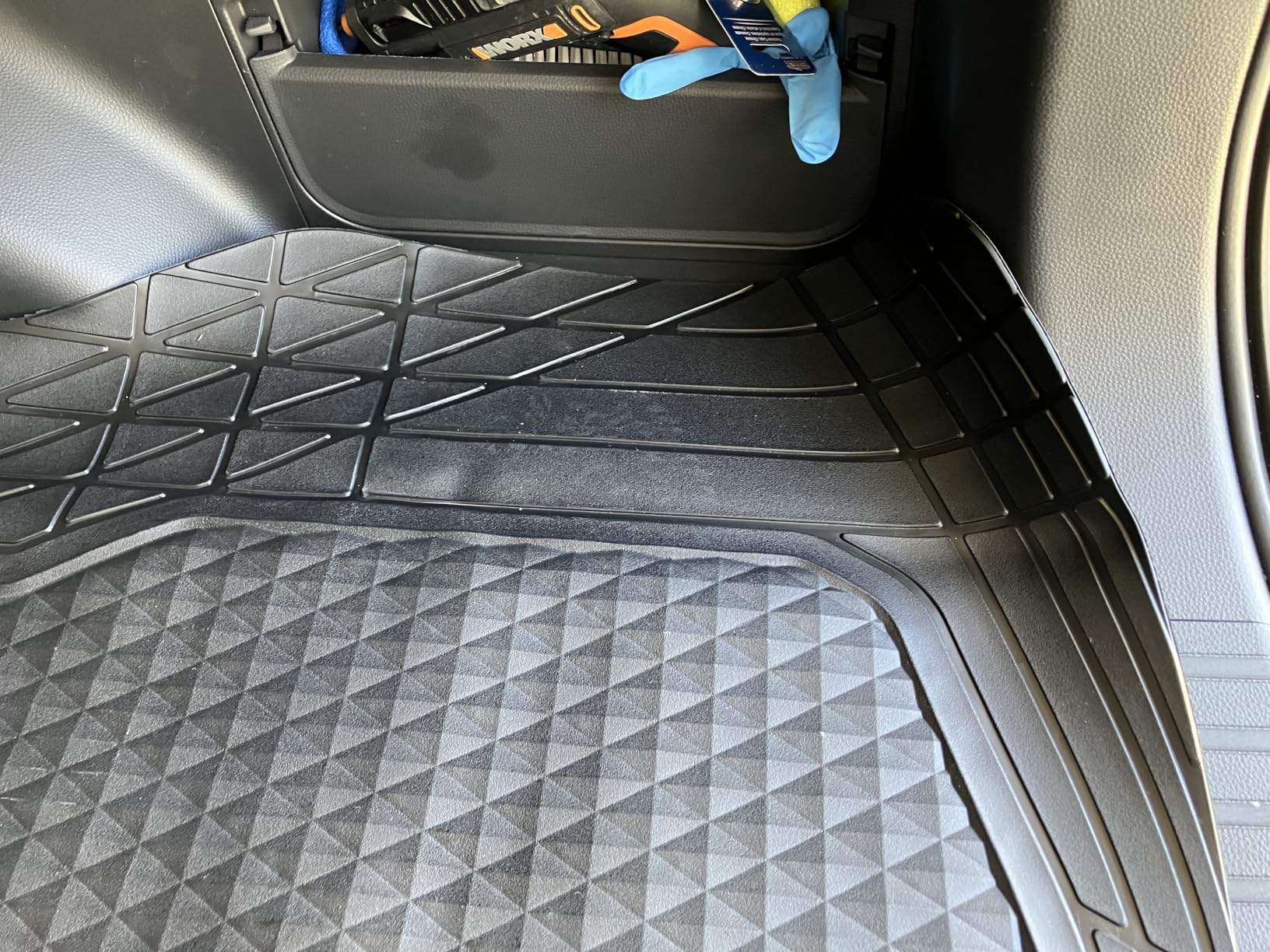 Amazon Basics Cargo Liner Floor Mat, All Weather Trunk Protection, Trimmable to Fit, Black customer photo 1