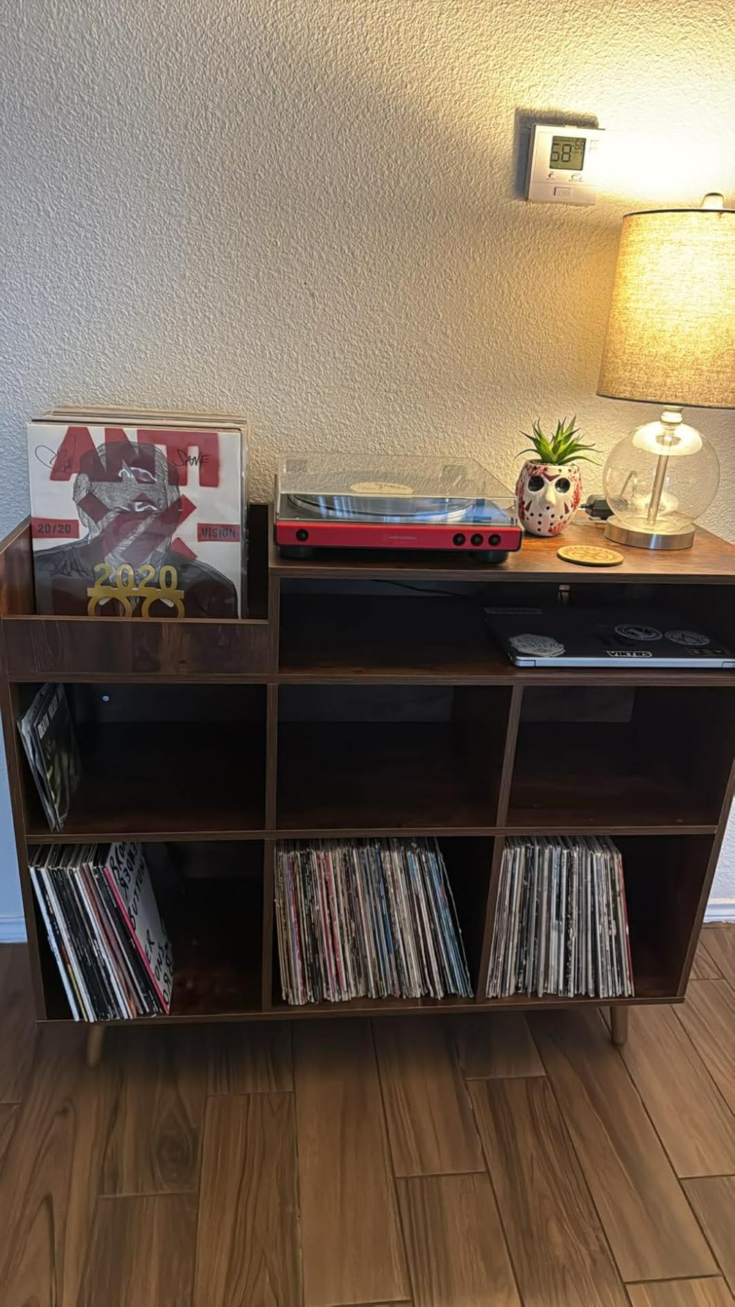 Cozy Castle Large Record Player Stand with Vinyl Storage Cabinet, Wood Turntable Table Open Shelf Holder Up to 500 Albums Cube Storage Organizer for Living Room, Office, Black customer photo 1