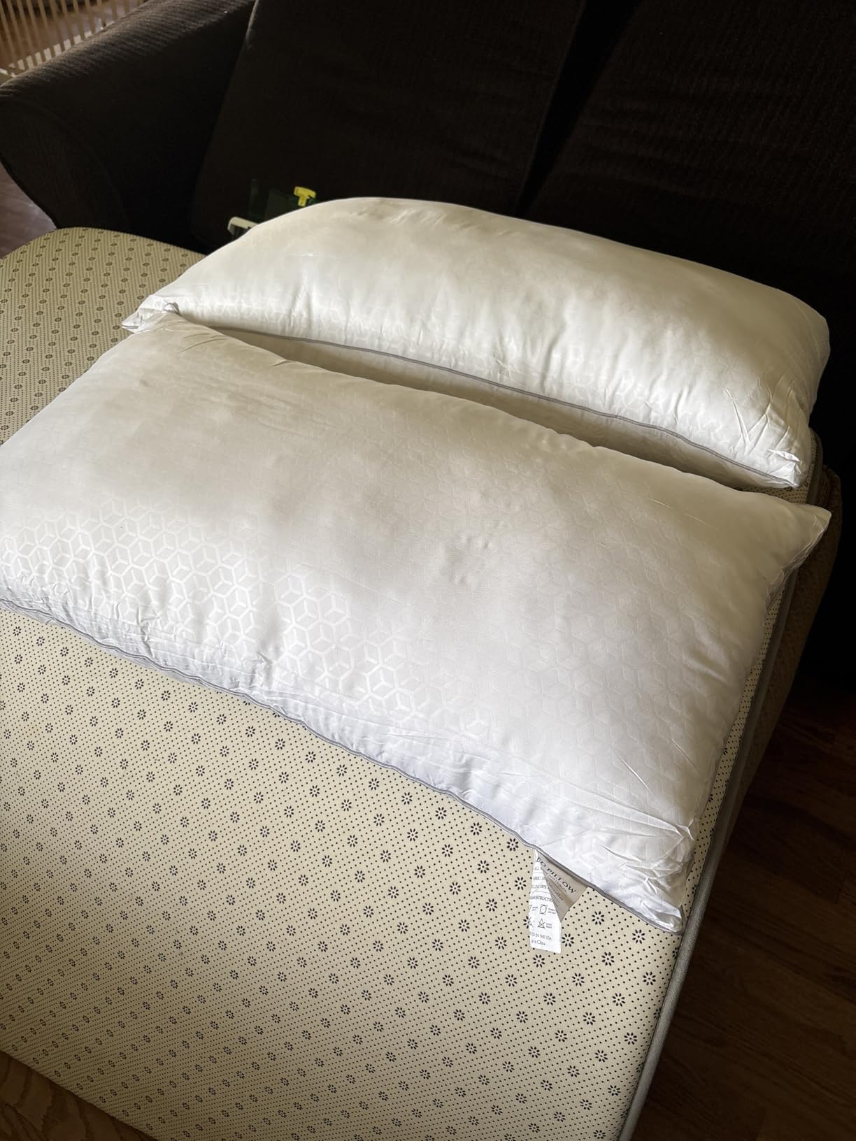 Sasttie Firm Pillows Queen Size Set of 2 Oeko-Tex Certified Down Alternative Plump Filling Hotel Quality customer photo 1