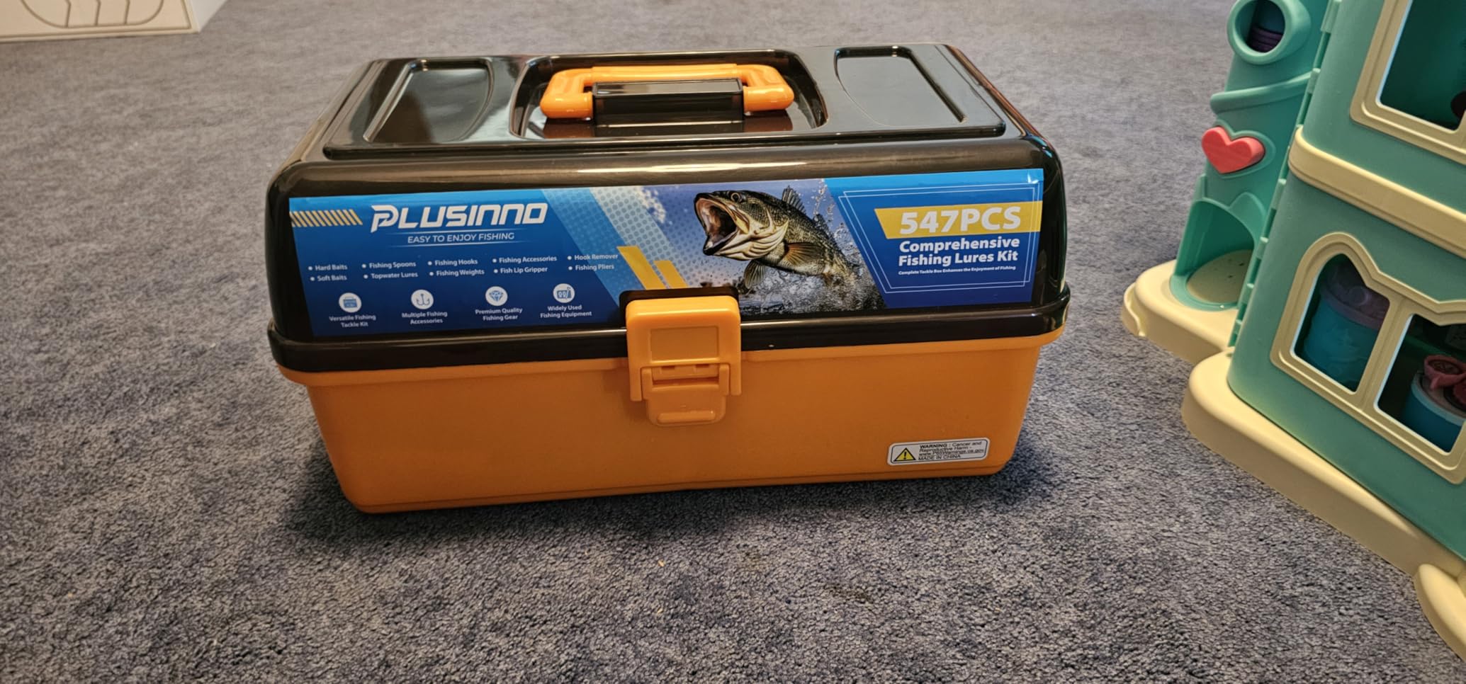 PLUSINNO Large 4-Layer Tackle Box with Tackle Included, 547Pcs Fishing Lures Kit - Pliers, Crankbait, Hooks, Weights & Accessories - Freshwater Bass Fishing Bait Lure Gear and Equipment customer photo 2