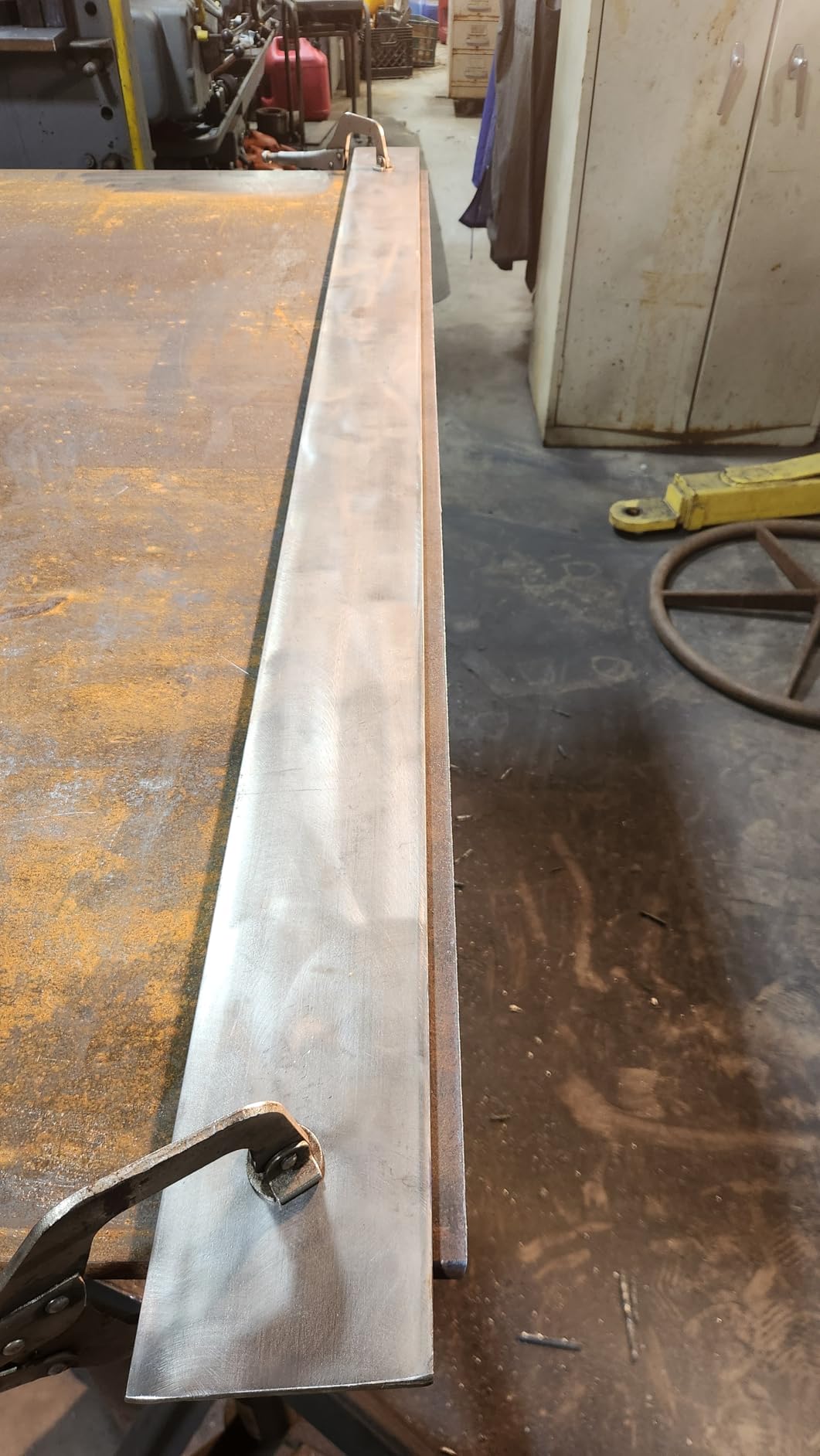SILATU CNC Plasma Cutter, 85Amps Non-HF Blowback Pilot Arc Plasma Cutter Machine, 110/220V Dual Voltage IGBT Inverter LED Display Air Sensor, 1'' Clean Cut 7/5'' Max Cut, PT/2T/4T for Beginners DIY customer photo 1
