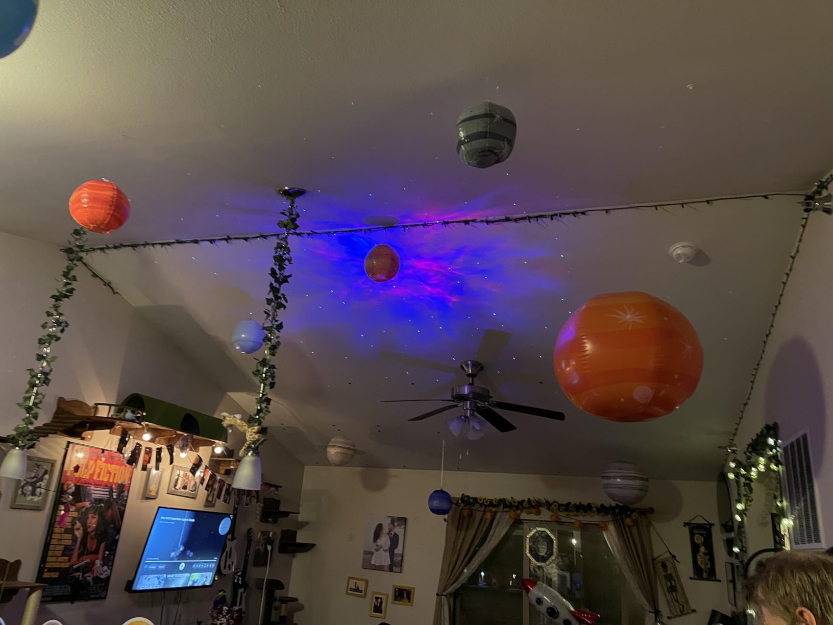 Dan&Darci Inflatable Solar System Planets for Kids - Science Toys - Boys Room Decor Ceiling - Space Birthday Gifts - Outer Space Themed Party Decorations - Astronomy Gifts 5-7 6-8 8-12 Years Classroom customer photo 1