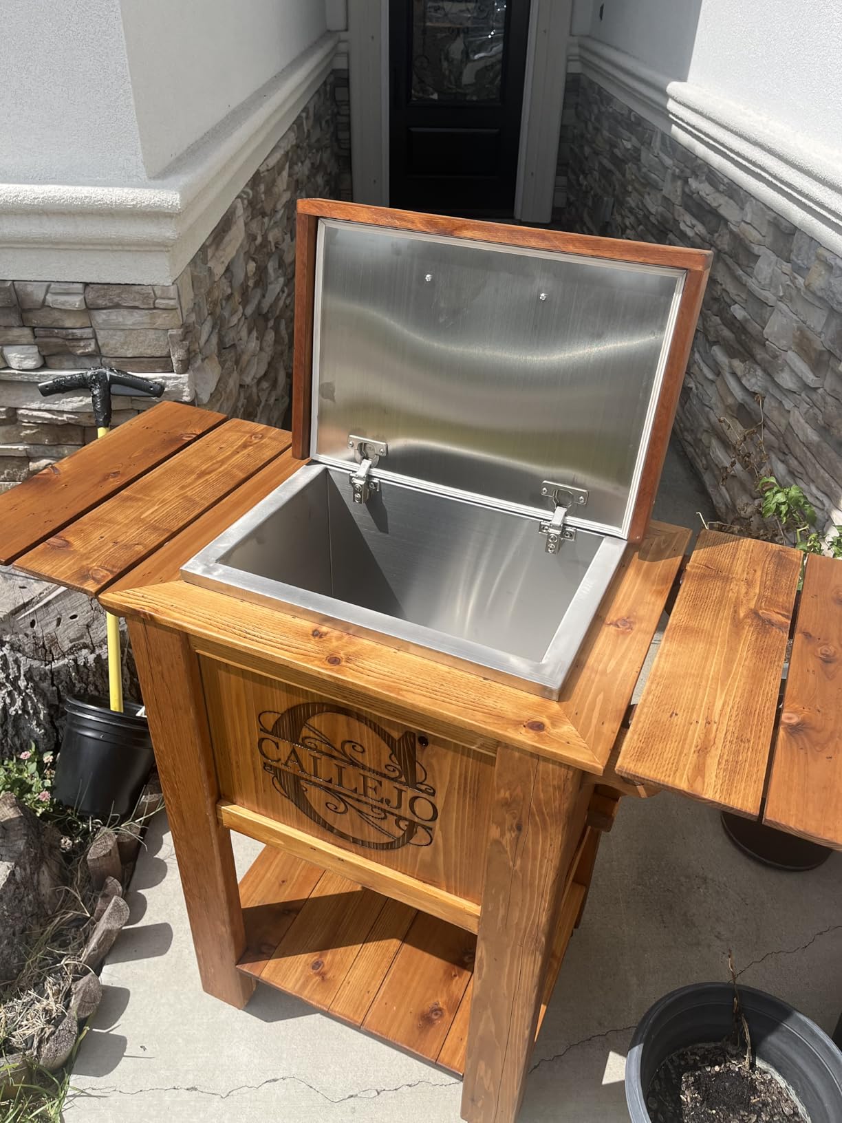 Stainless Steel Drop-in Ice Chest with Hinged Cover, 45.4 Quarts Capacity, Silver customer photo 1