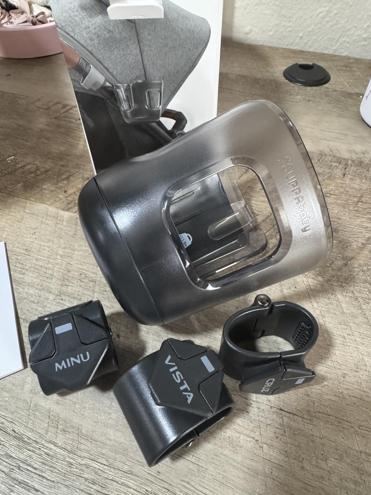 UPPAbaby Cup Holder for Vista, Cruz, Minu Strollers - Quick, Intuitive Attachment + Removal - Securely Holds Various Size Beverages - BPA Free + Dishwasher Safe - Folds Attached customer photo 2