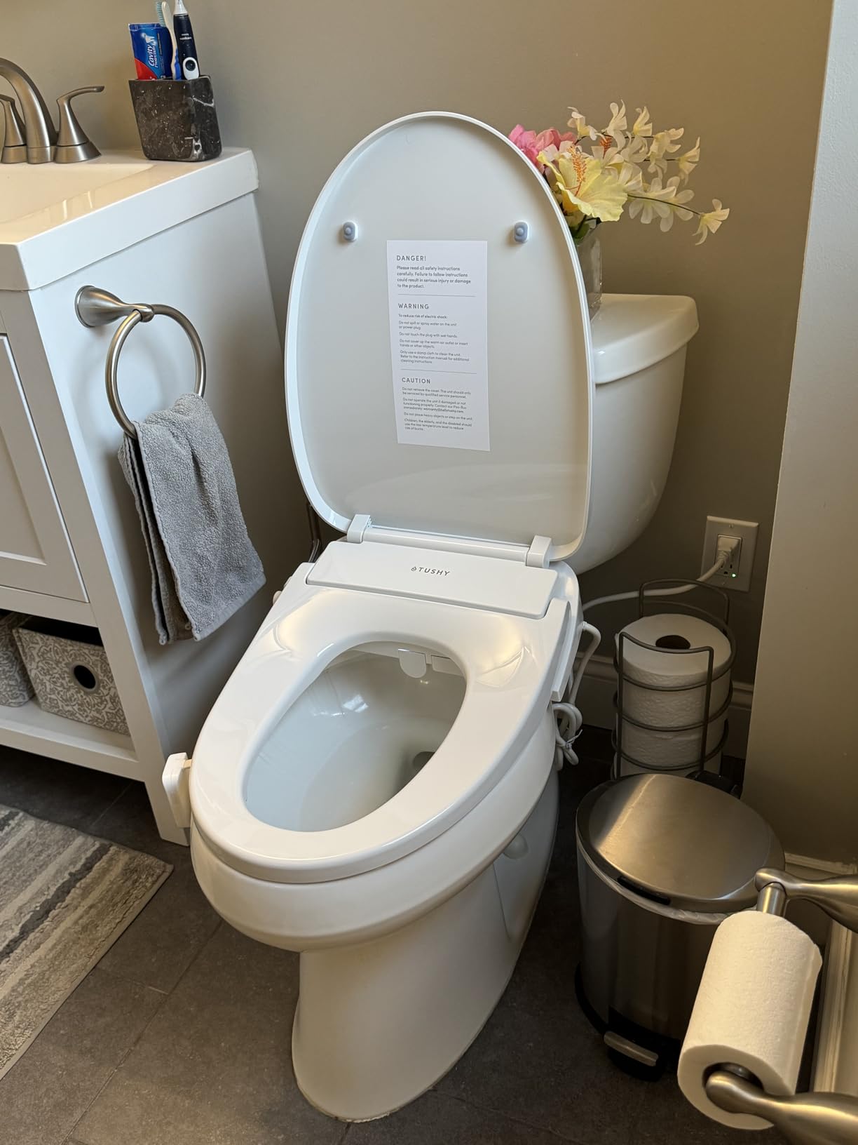 TUSHY Cloud+ Electric Bidet Toilet Seat w/Remote (Instant Warm Water, Heated Seat & Air Dryer), Automatic Deodorizer, Night Light, Soft Close Seat & Lid (Elongated) customer photo 2