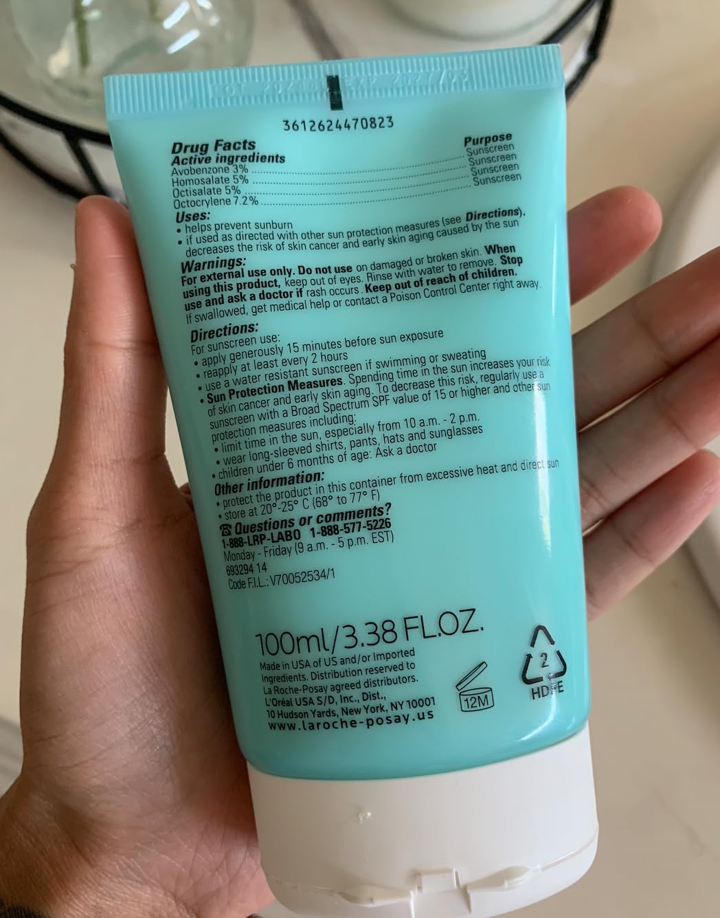 La Roche-Posay Toleriane Double Repair Matte Face Moisturizer, Daily Moisturizer For Oily Skin With Ceramide And Niacinamide For All Skin Tones, Oil Free, Non-Comedogenic customer photo 2