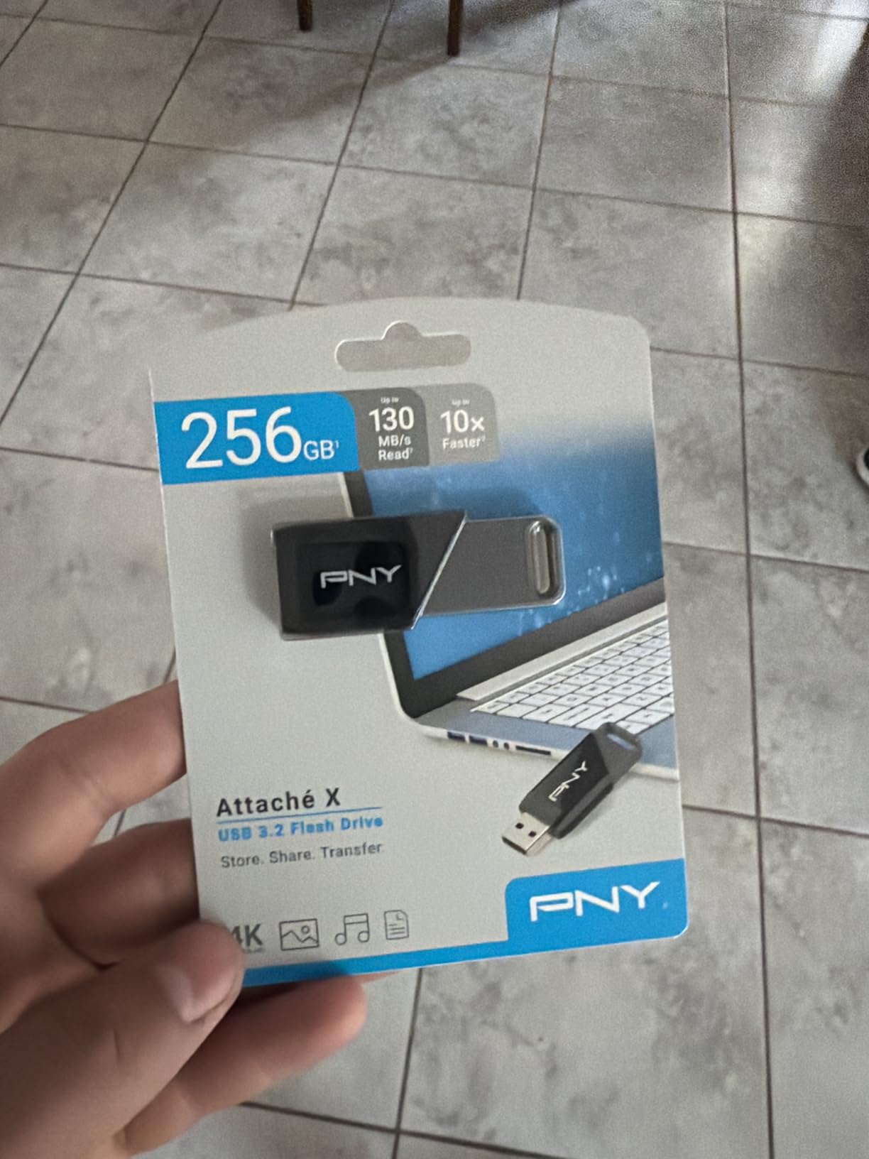 PNY 256GB Attache X USB 3.2 Gen 1 Flash Drive, Advanced Performance Up to 130MB/s Read, Everyday Data Store & Transfer, Reliable Portable Storage, Durable, Type-A, Computers, Laptops, Desktops customer photo 1